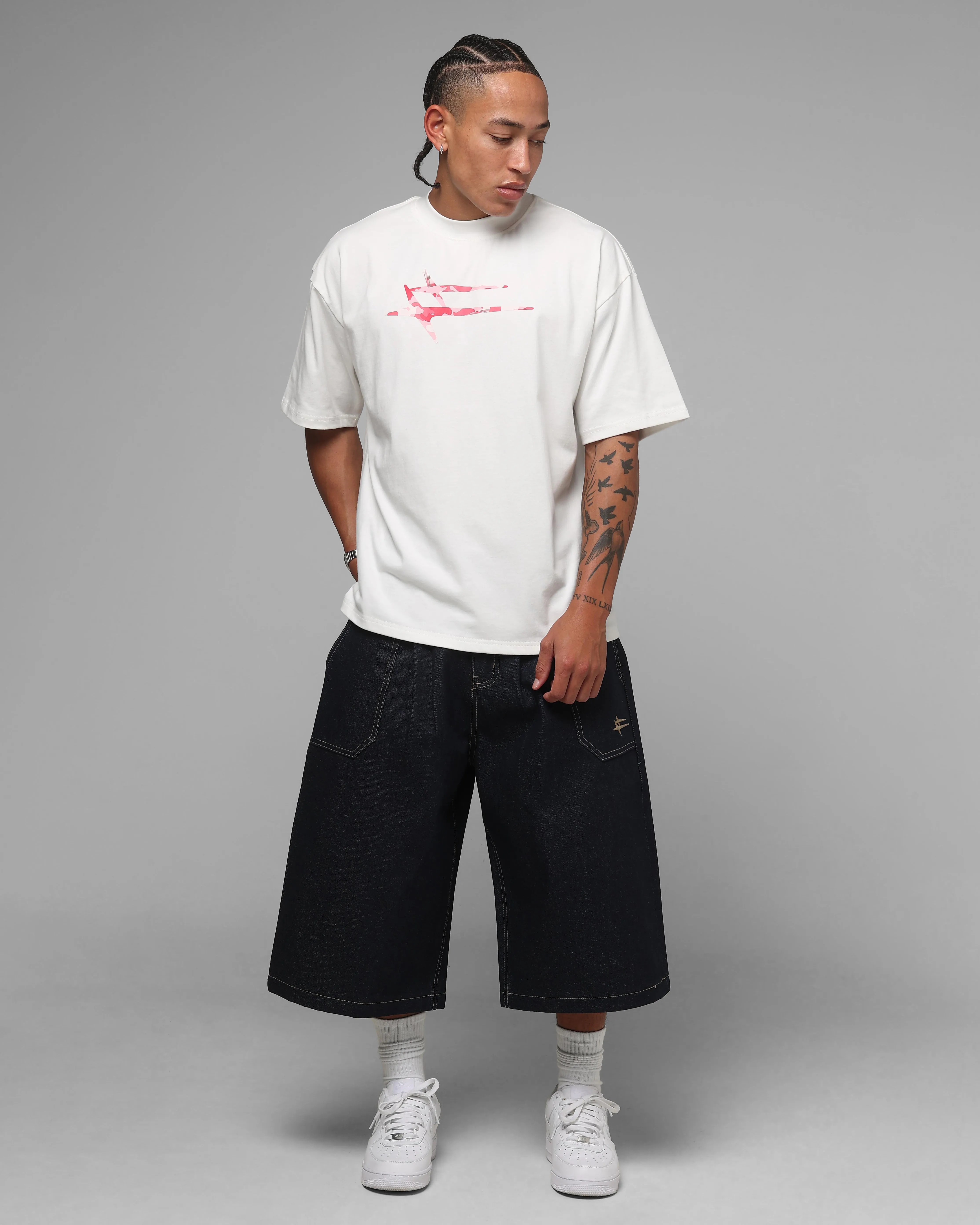 Loiter Shibuya Pleated Jorts Indigo sold by Culture Kings product image thumbnail 2