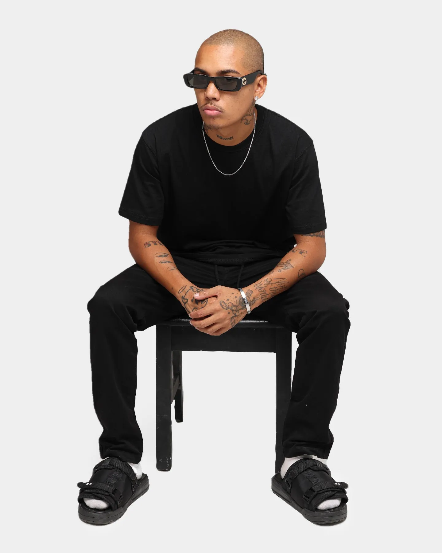 Gucci GG0516S001(55)-3 Black sold by Culture Kings product image thumbnail 5