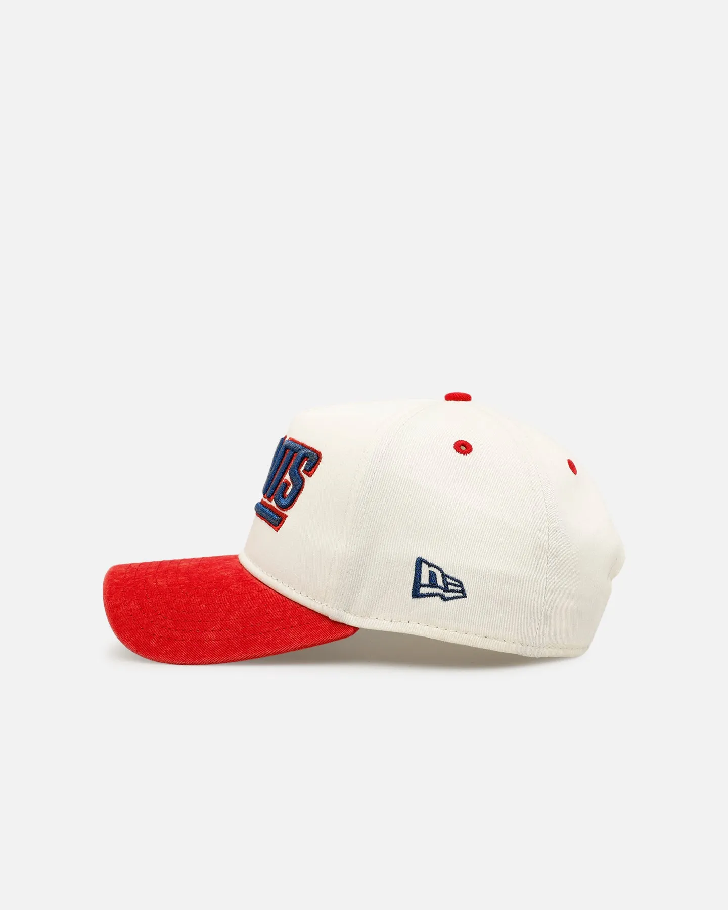 New Era New York Giants 'Washed Metallic' 9FORTY A-Frame Snapback Official Team Colors sold by Culture Kings product image thumbnail 4
