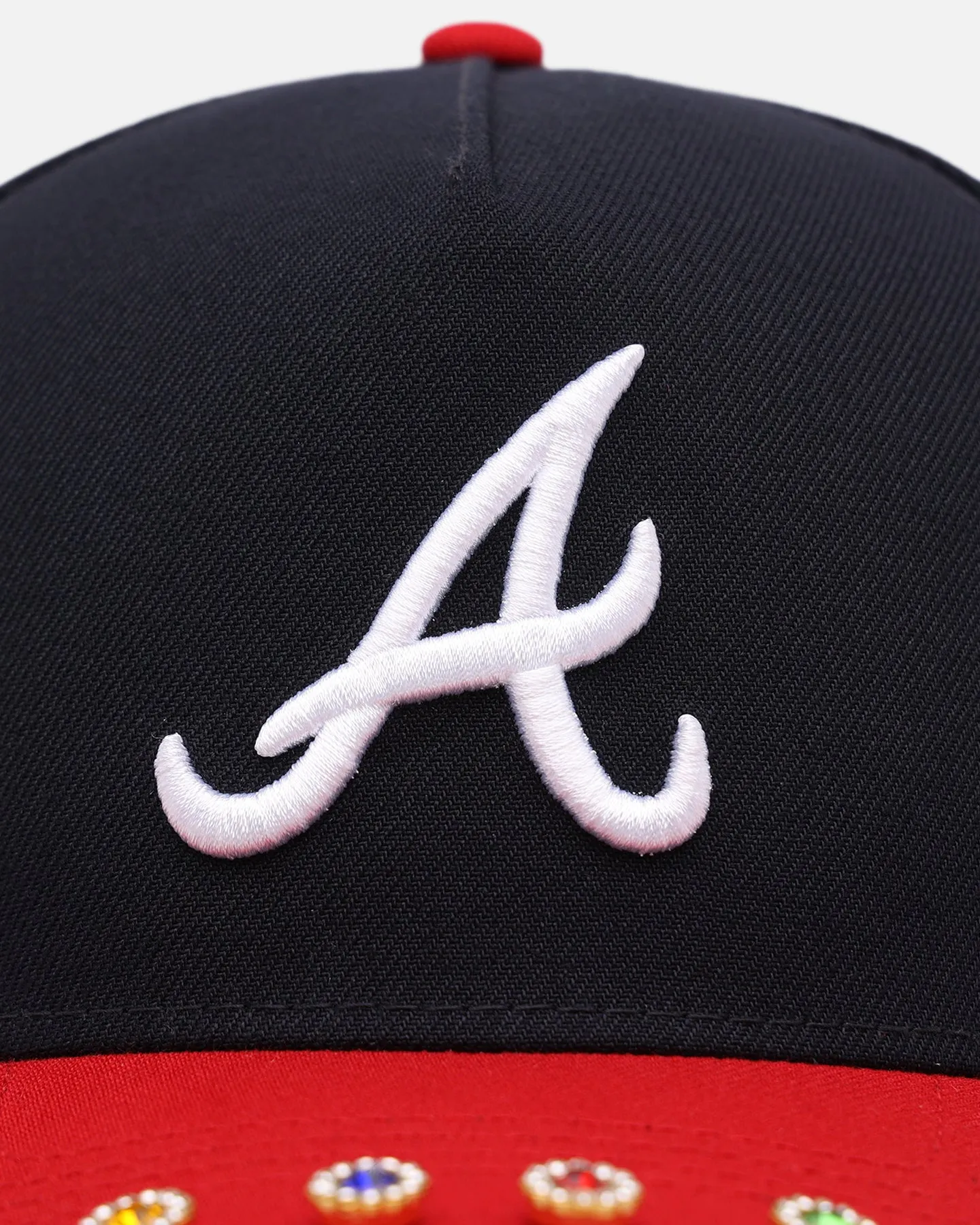 New Era Atlanta Braves 'Visor Embellishment' 9FORTY A-Frame Snapback Official Team Colors sold by Culture Kings product image thumbnail 5