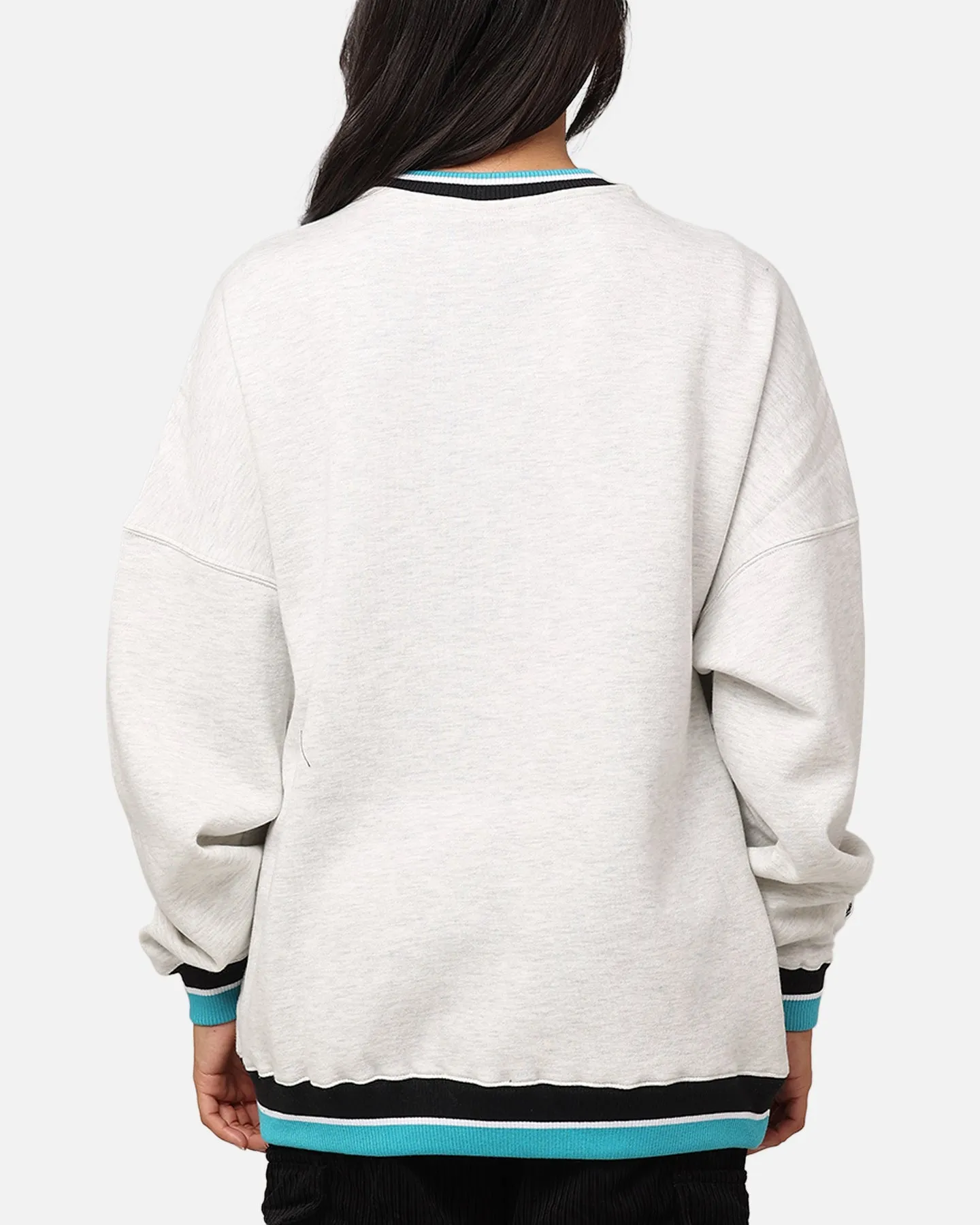 Mitchell & Ness Memphis Grizzlies Shooting Crewneck Silver Marle sold by Culture Kings product image thumbnail 3