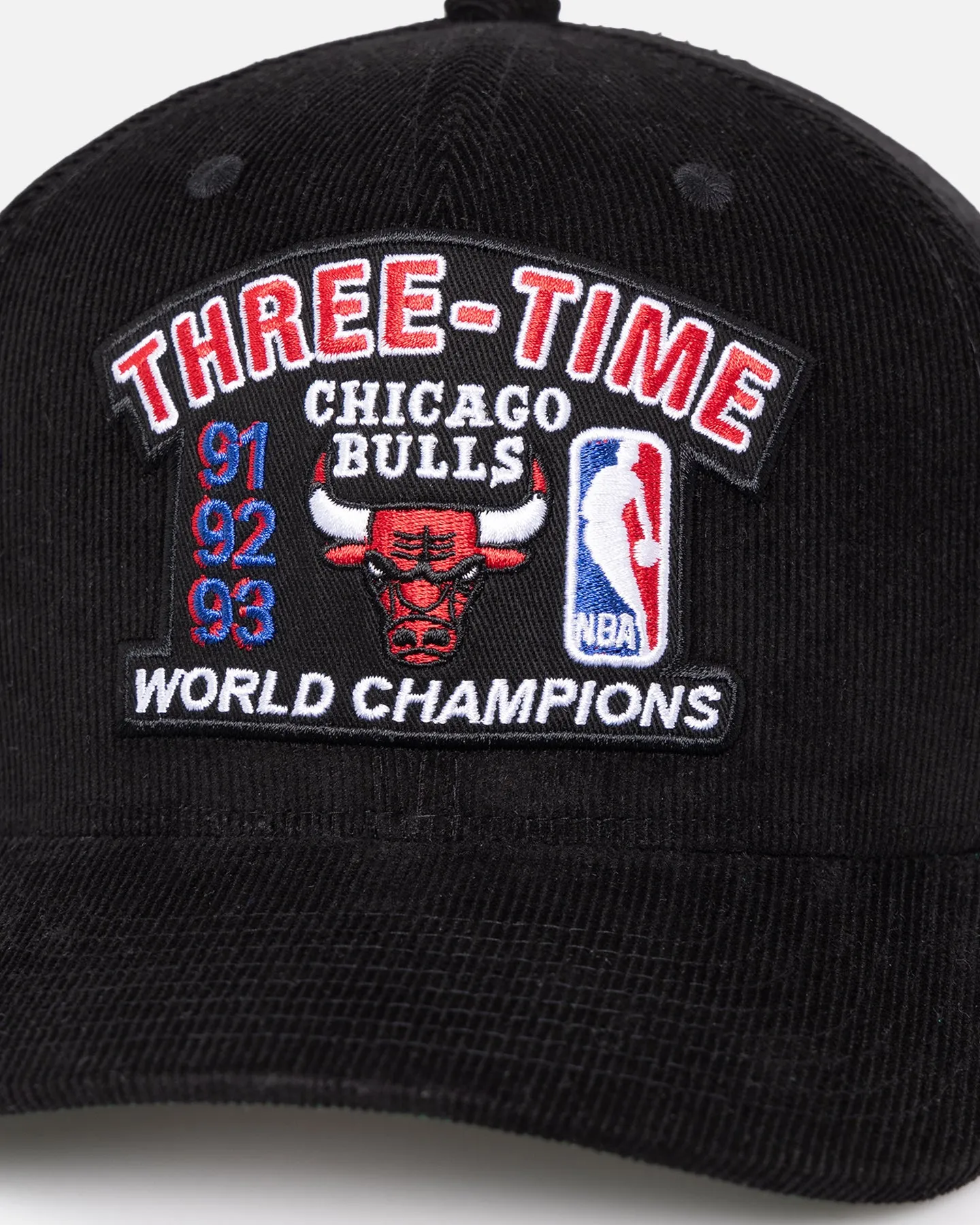 Mitchell & Ness Chicago Bulls 3 Time OG Corduroy Snapback Black sold by Culture Kings product image thumbnail 2