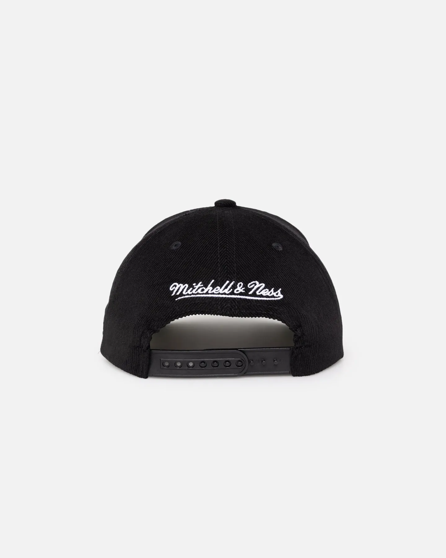 Mitchell & Ness Chicago Bulls 3 Time OG Corduroy Snapback Black sold by Culture Kings product image thumbnail 3