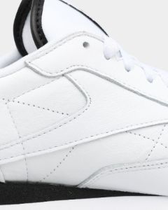 Reebok Classic Leather Ftwr White/Core Black sold by Culture Kings