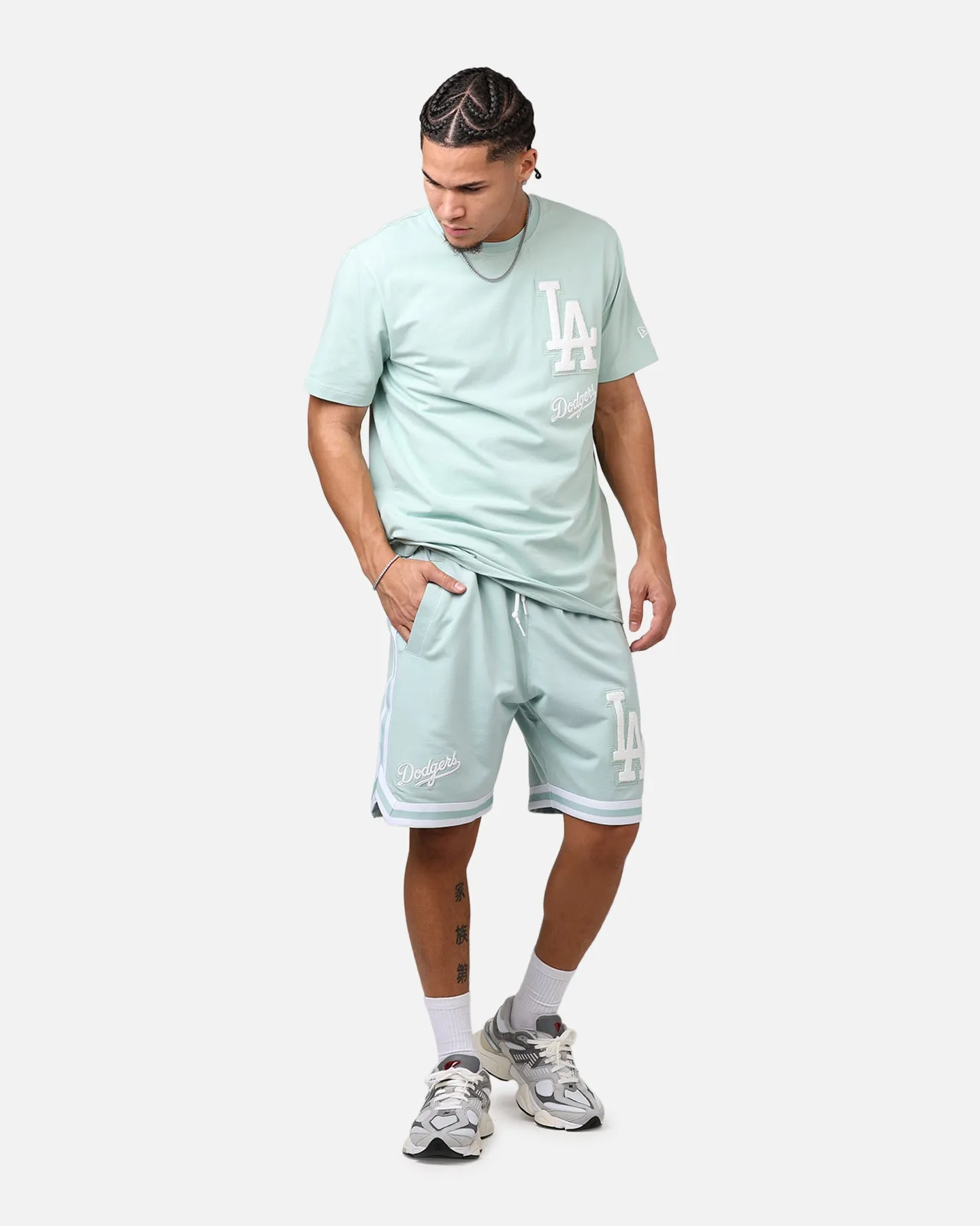 New Era Los Angeles Dodgers 'Logo Select Mint' Shorts Mint/White sold by Culture Kings product image thumbnail 2