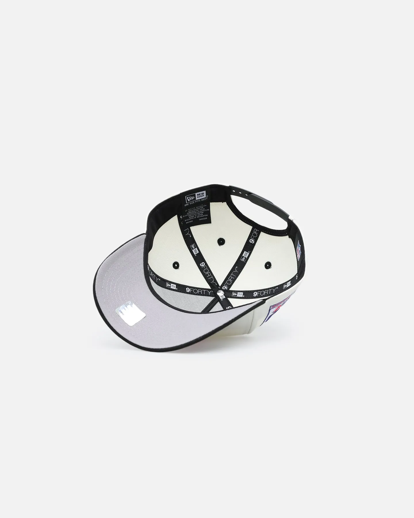 New Era Cleveland Browns 'Neon Nights' 9FORTY Snapback Chrome/Black sold by Culture Kings product image thumbnail 5