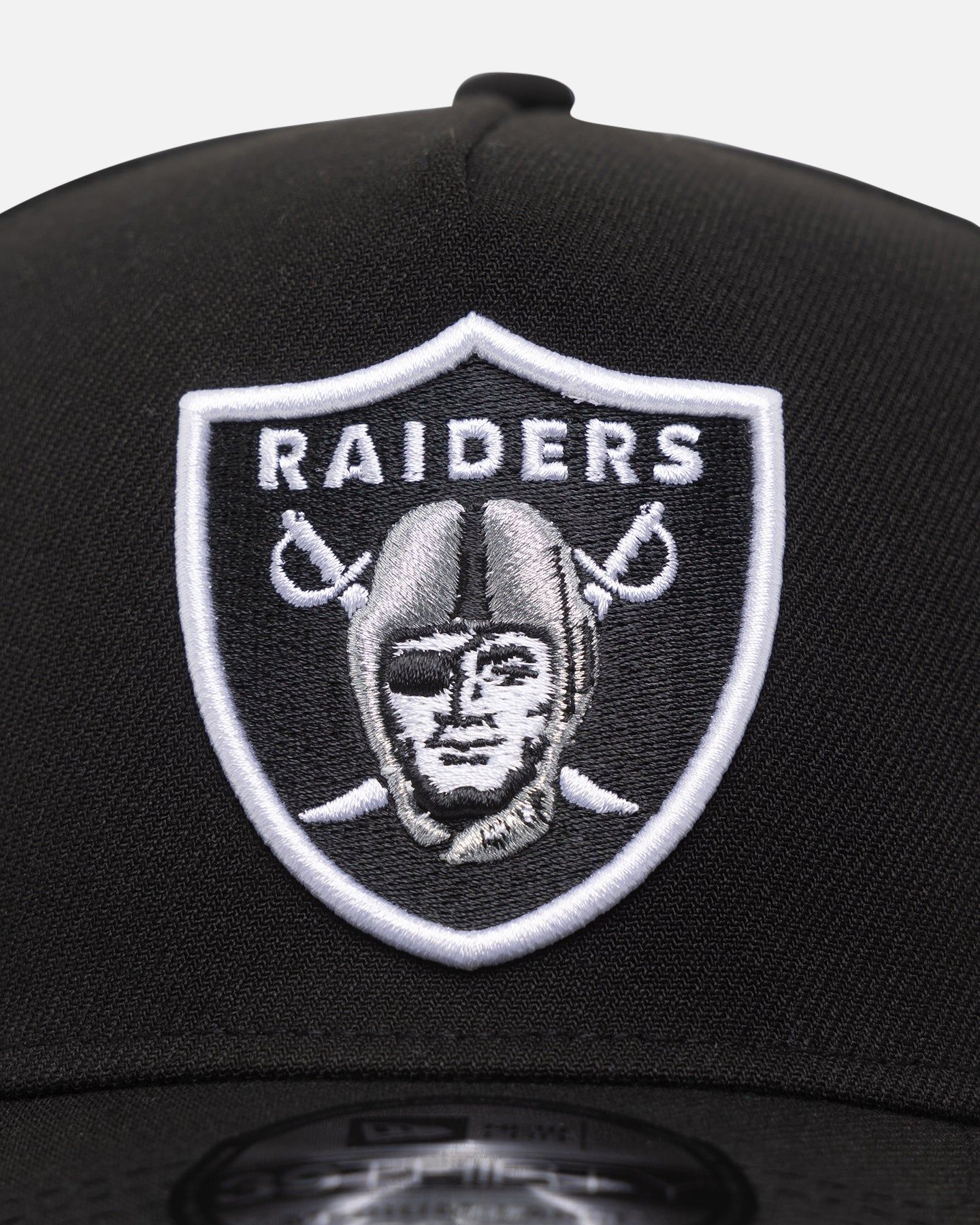 New Era Las Vegas Raiders 39THIRTY A-Frame Stretch Fit Official Team Colours sold by Culture Kings product image thumbnail 5