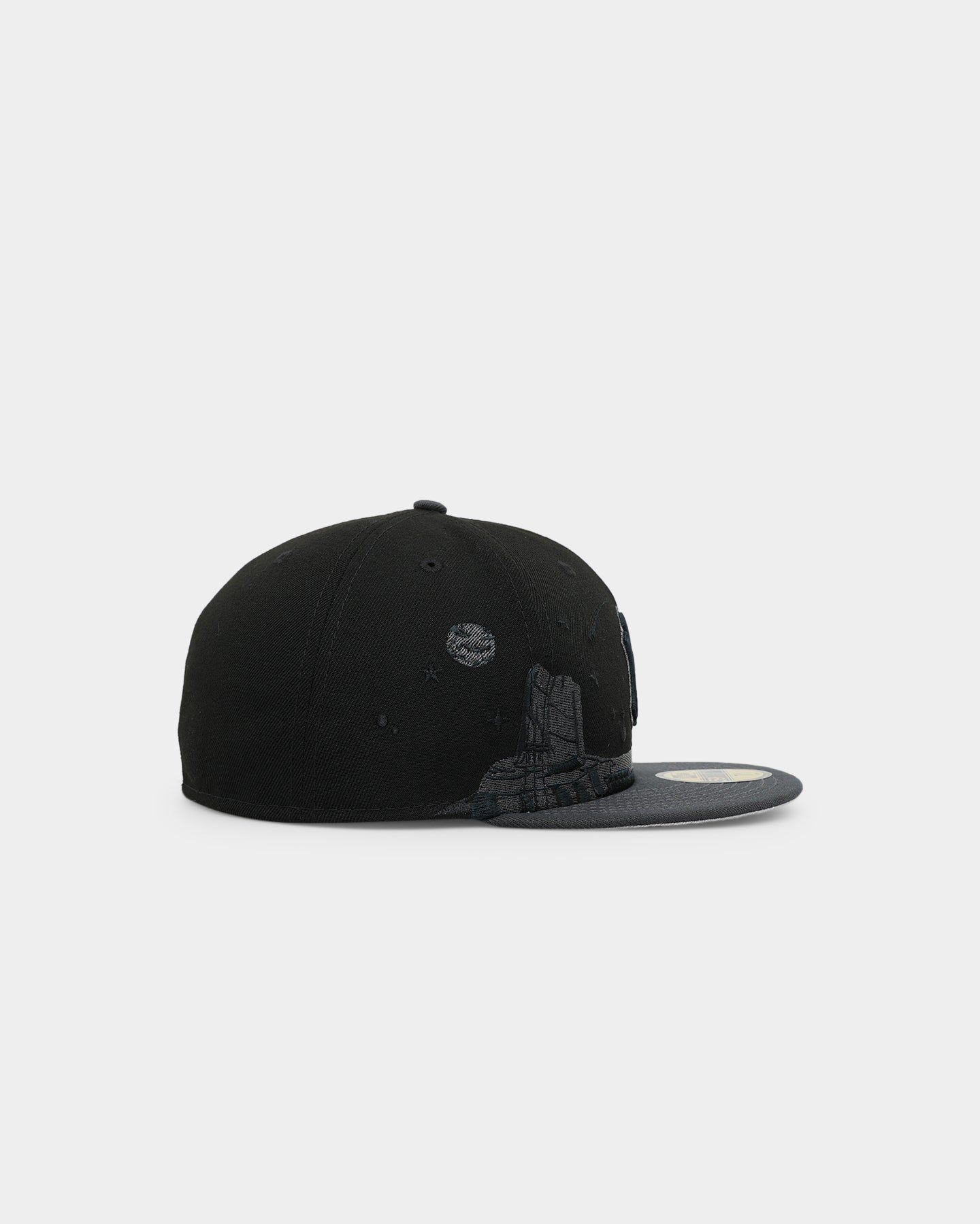 New Era New York Yankees Planetary 59FIFTY Fitted Black sold by Culture Kings product image thumbnail 3