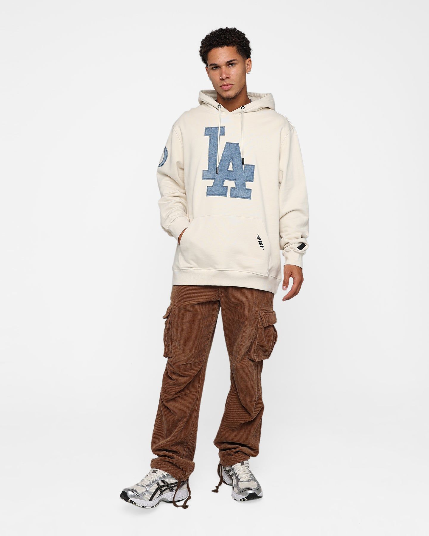 Pro Standard Los Angeles Dodgers Varsity Blue Hoodie Linen sold by Culture Kings product image thumbnail 3