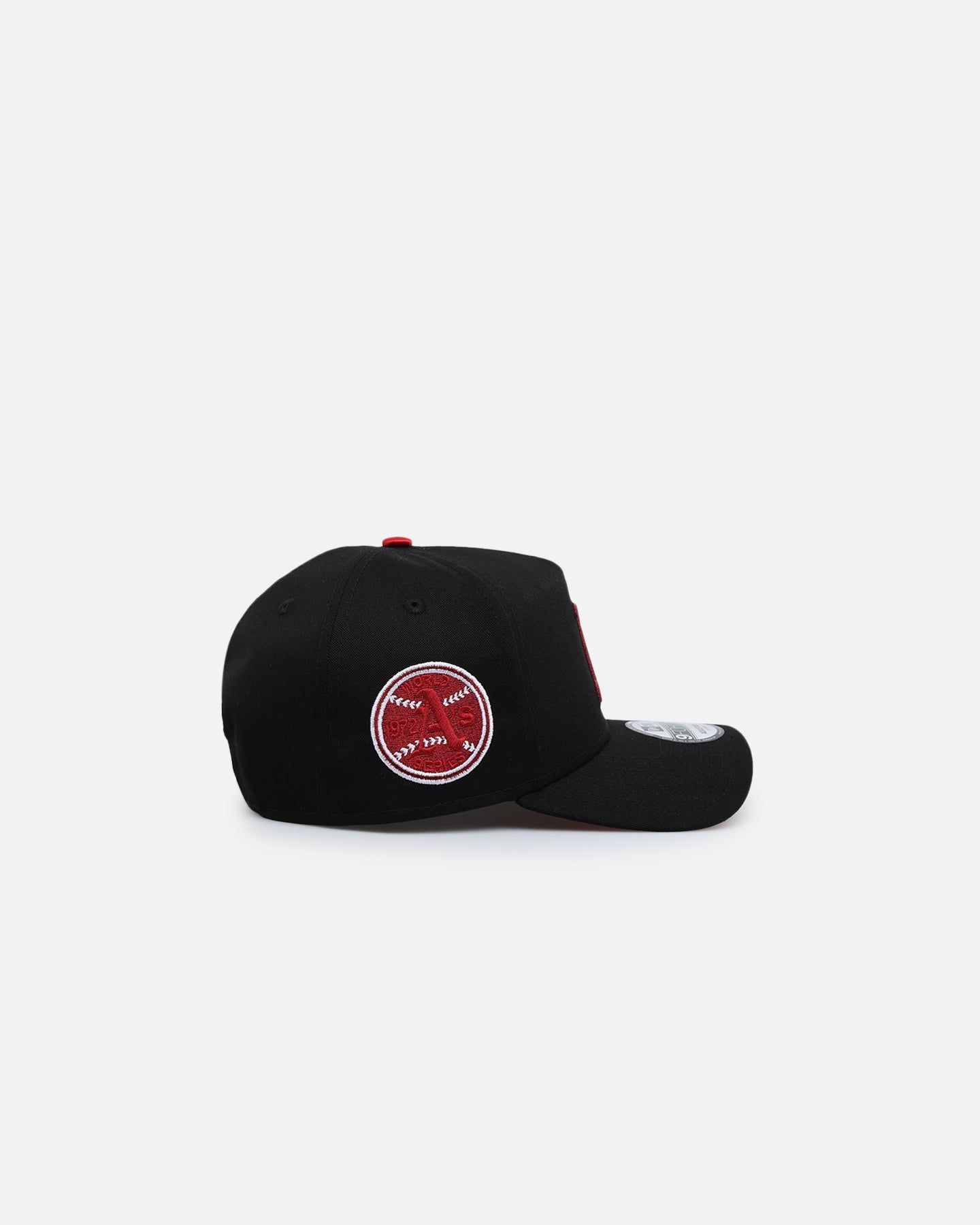 New Era Oakland Athletics 'Satin Scarlet' 9FORTY A-Frame Snapback Black/Scarlet sold by Culture Kings product image thumbnail 3