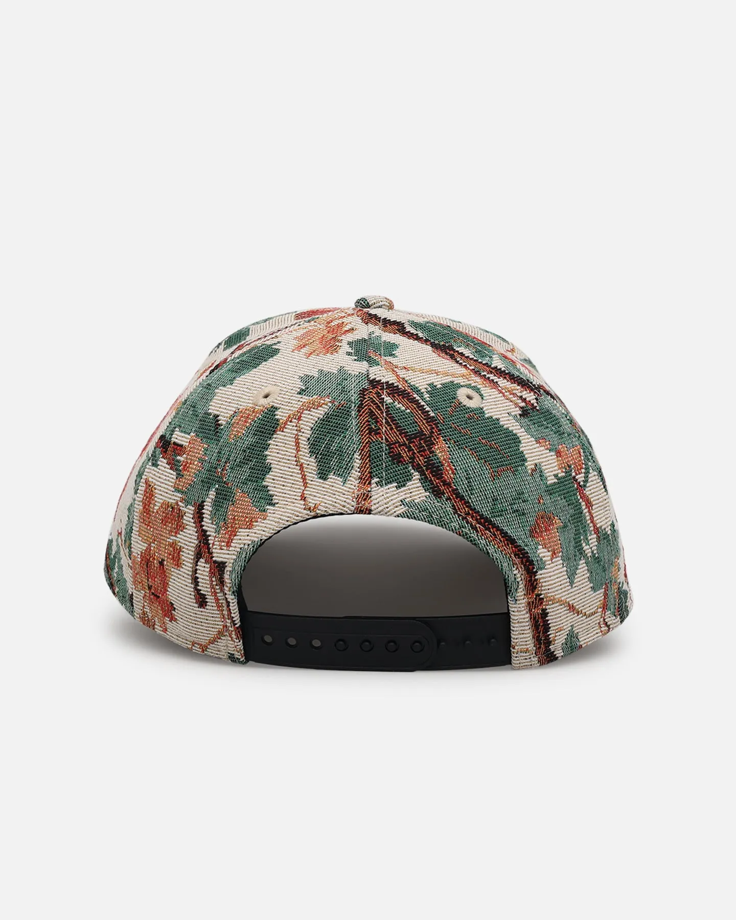 New Era Atlanta Braves 'Maple Majesty' 9FORTY A-Frame Snapback Realtree Tapestrey sold by Culture Kings product image thumbnail 3