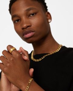 NXS Angular Curb Chain Gold sold by Culture Kings