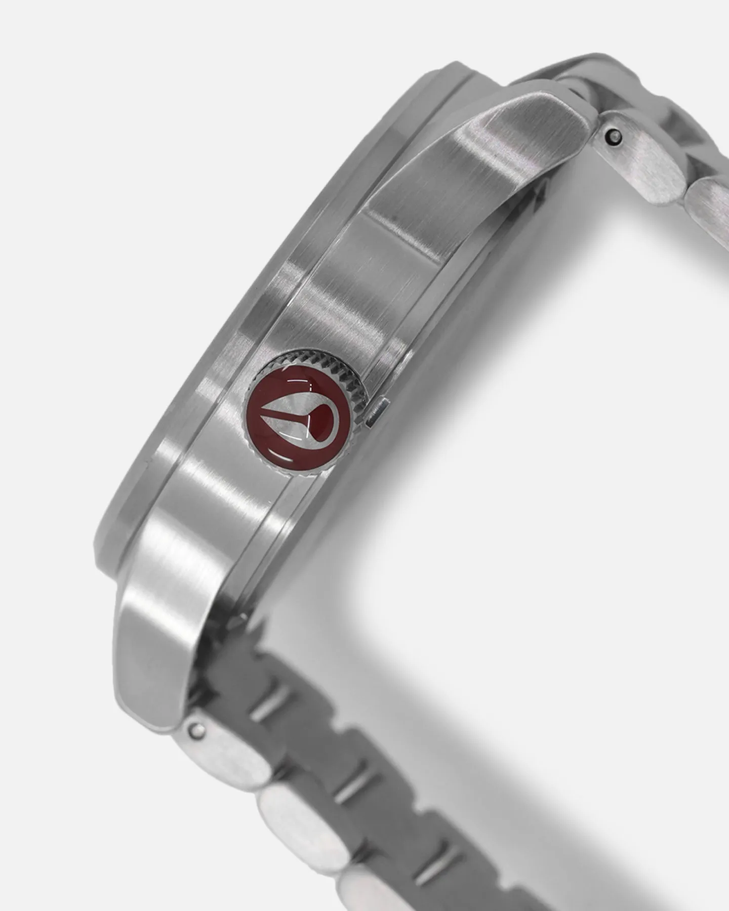 Nixon Sentry Stainless Steel Silver/Cranberry sold by Culture Kings product image thumbnail 4