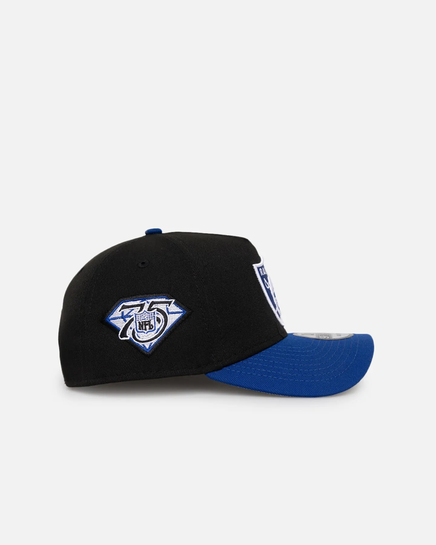 New Era Las Vegas Raiders 'Retro Royal' 9FORTY A-Frame Snapback Black/Royal sold by Culture Kings product image thumbnail 3