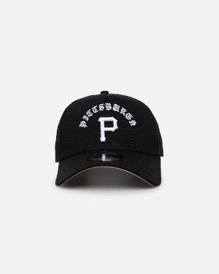 New Era Pittsburgh Pirates 'Gothic Arch' 9FORTY A-Frame Snapback Black/White sold by Culture Kings