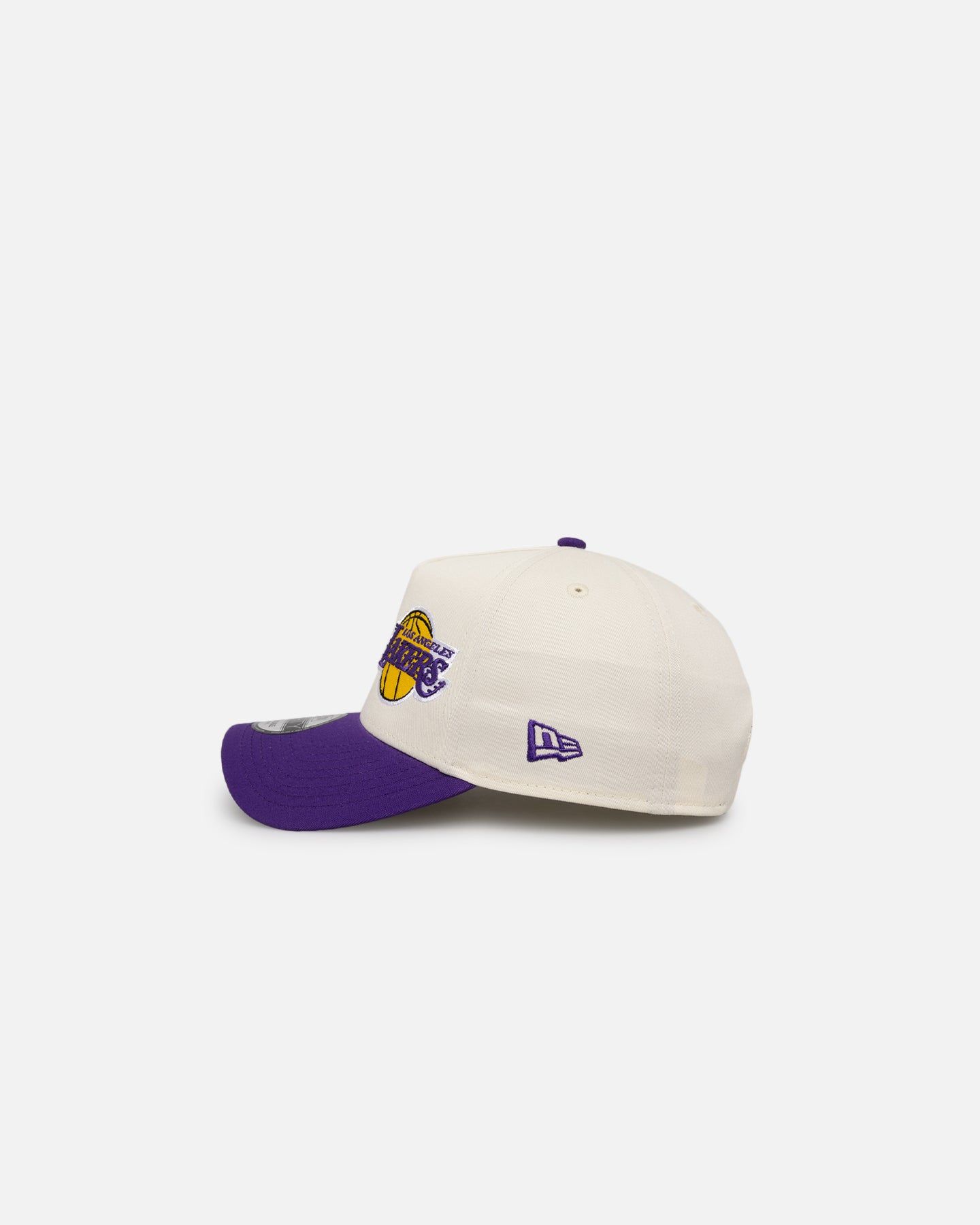 New Era Los Angeles Lakers 'Tall Text' 9FORTY A-Frame Snapback Chrome White/OTC sold by Culture Kings product image thumbnail 4