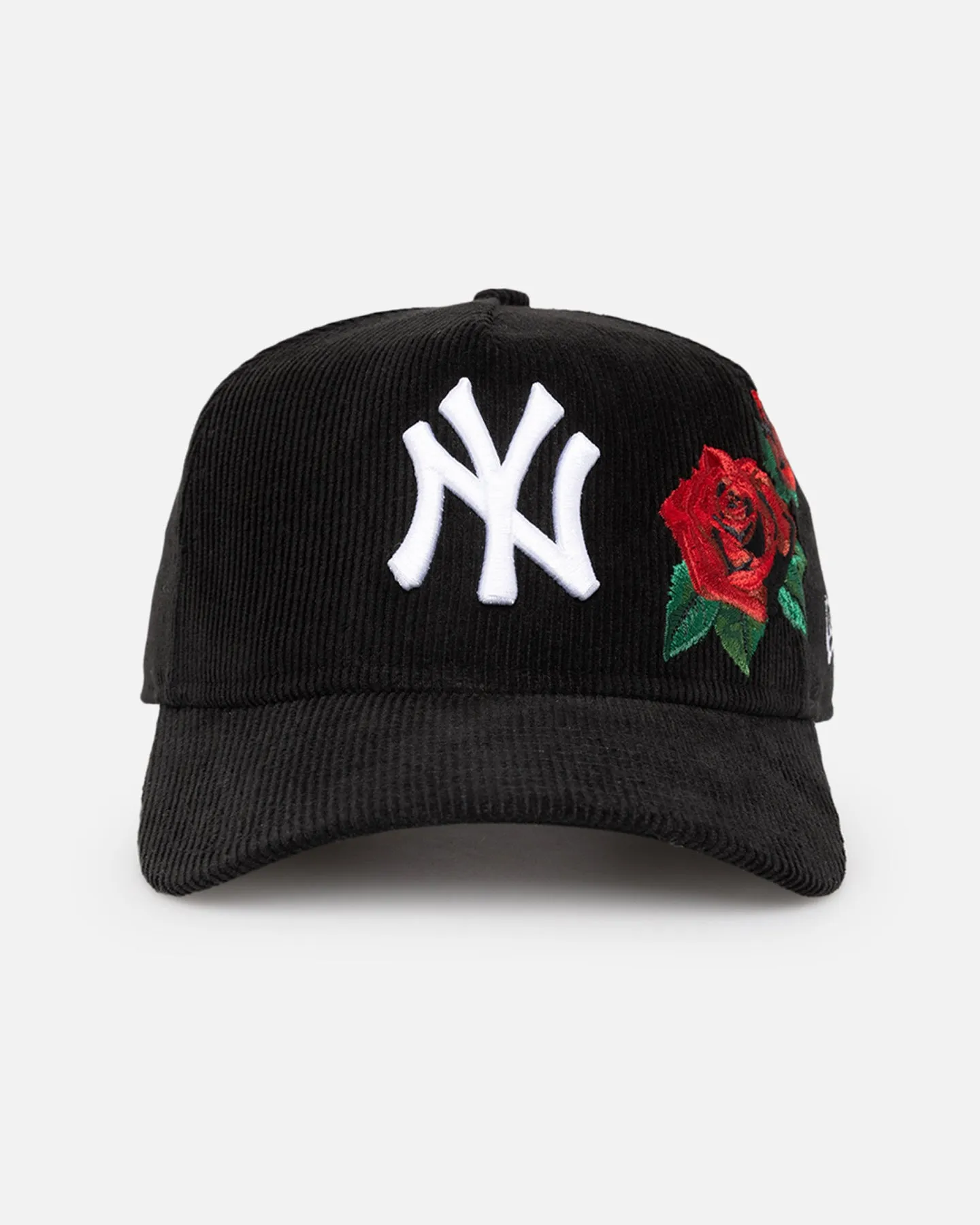 New Era New York Yankees 'Corduroy Roses' Golfer Pre-Curved Snapback Black Corduroy/White sold by Culture Kings
