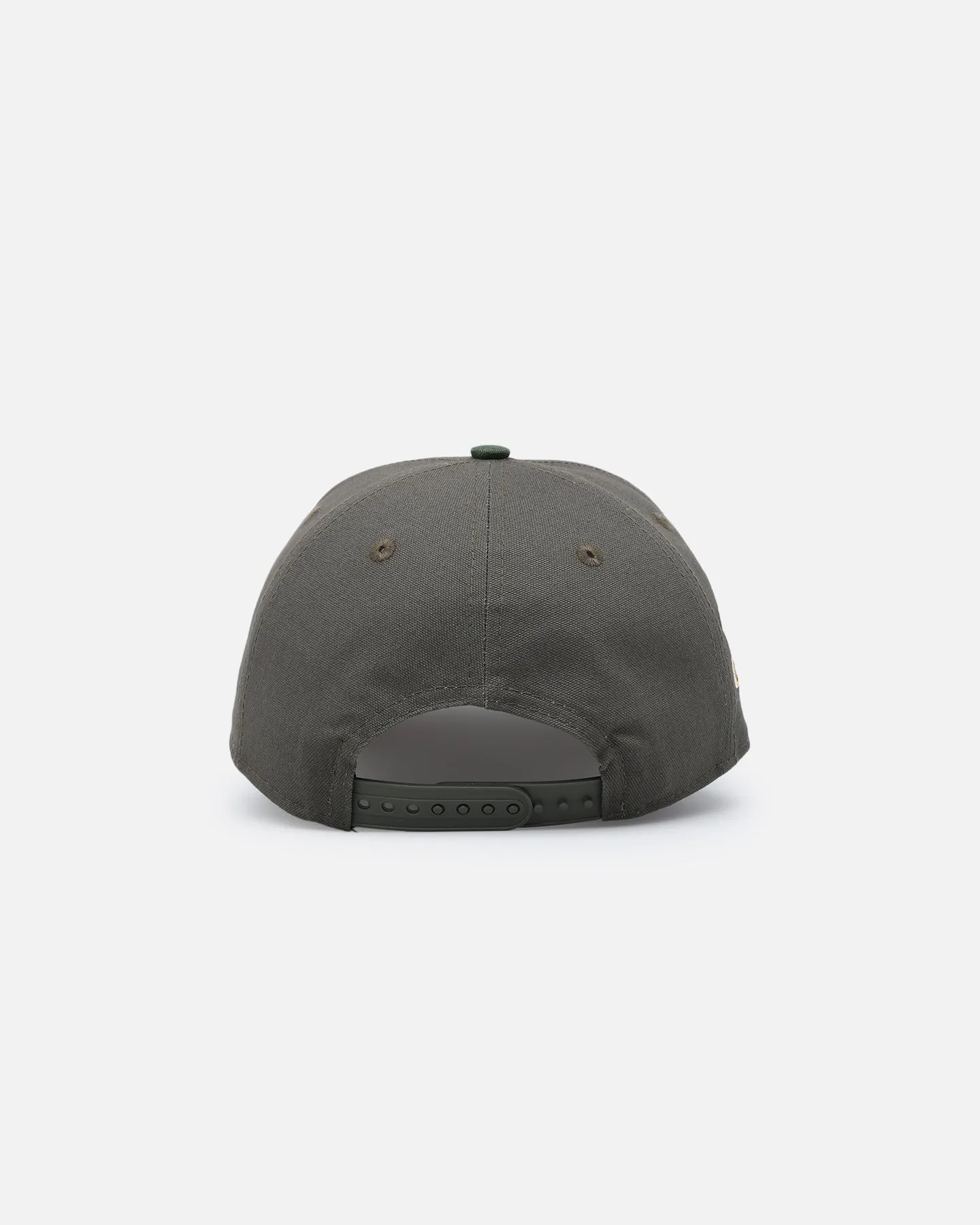 New Era San Diego Padres 'Contrast Visor' Pre-Curved Golfer Snapback Moss/Green sold by Culture Kings product image thumbnail 2