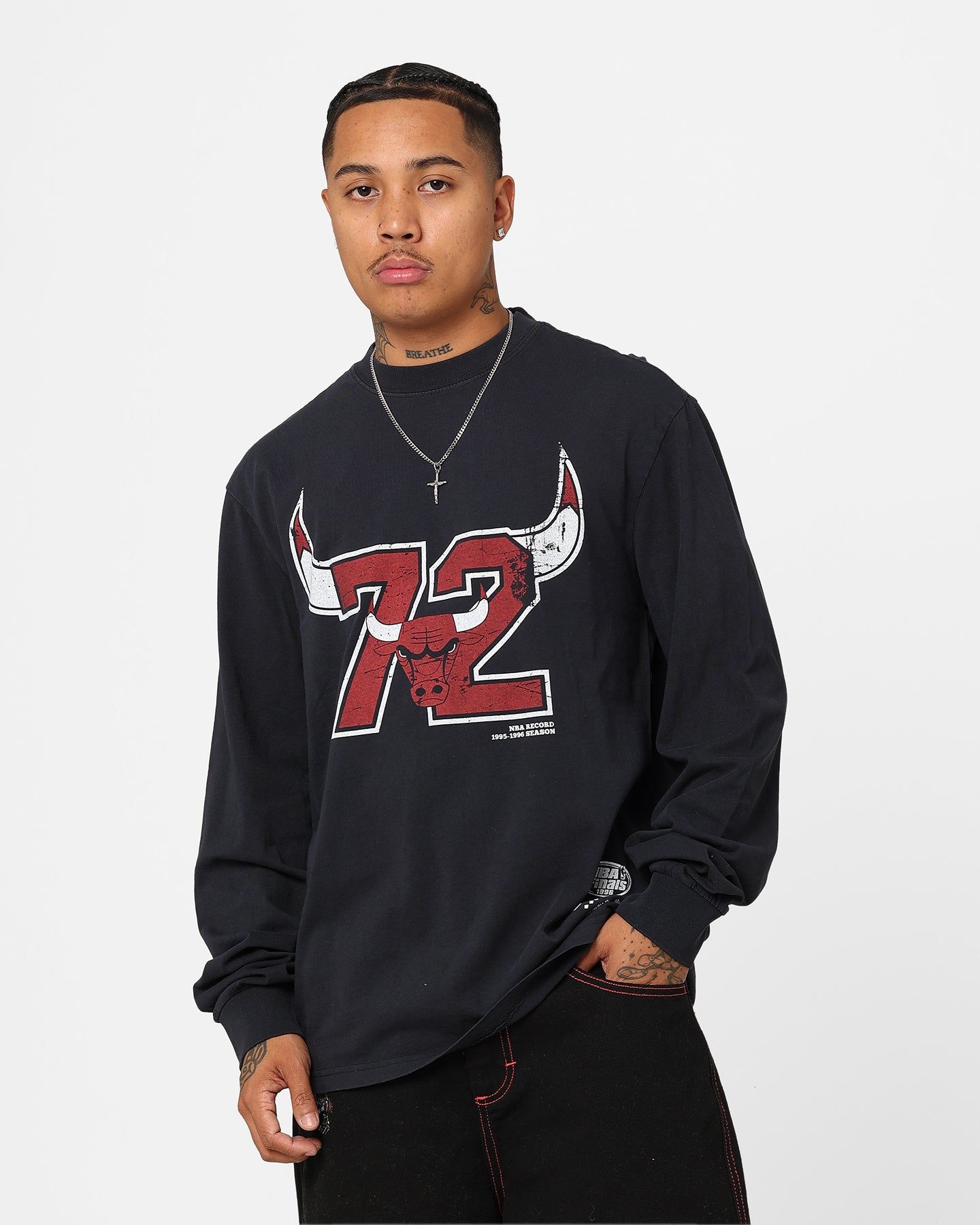 Mitchell & Ness Chicago Bulls 72 Bulls Record Long Sleeve Shirt Faded Black sold by Culture Kings