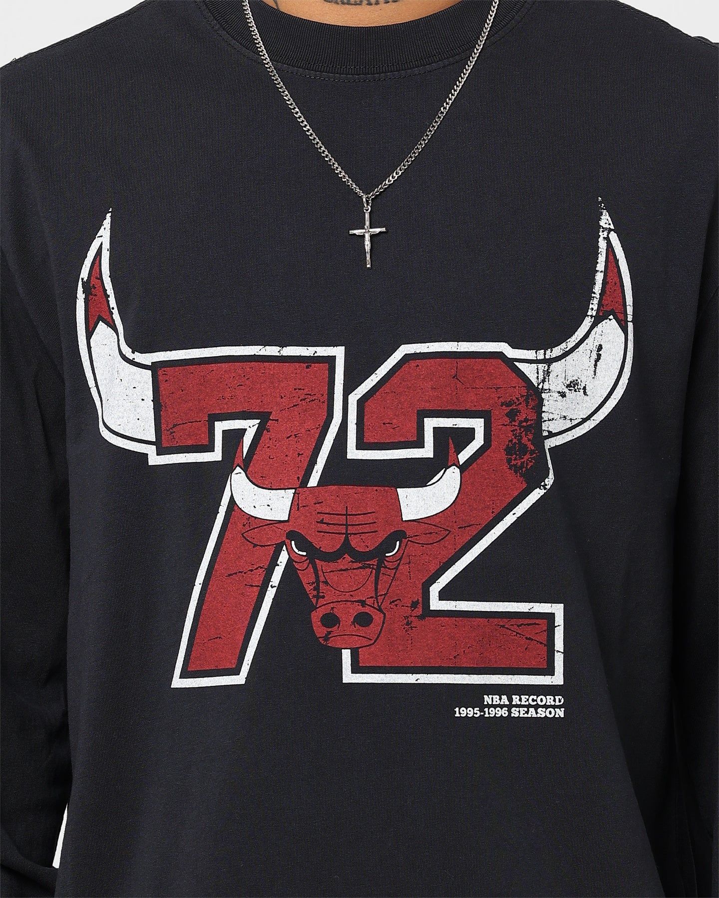 Mitchell & Ness Chicago Bulls 72 Bulls Record Long Sleeve Shirt Faded Black sold by Culture Kings product image thumbnail 4