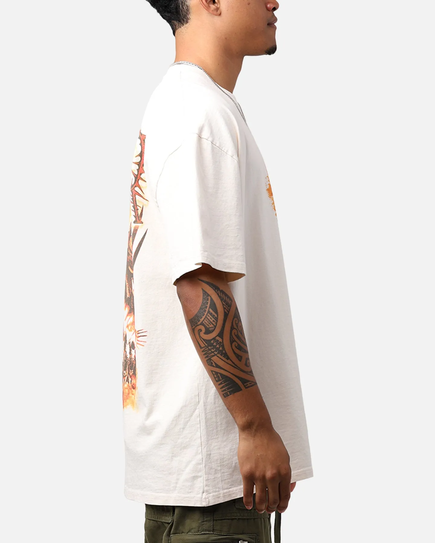American Thrift X Lord Of The Rings Mordor Heavyweight T-Shirt Off White sold by Culture Kings product image thumbnail 4