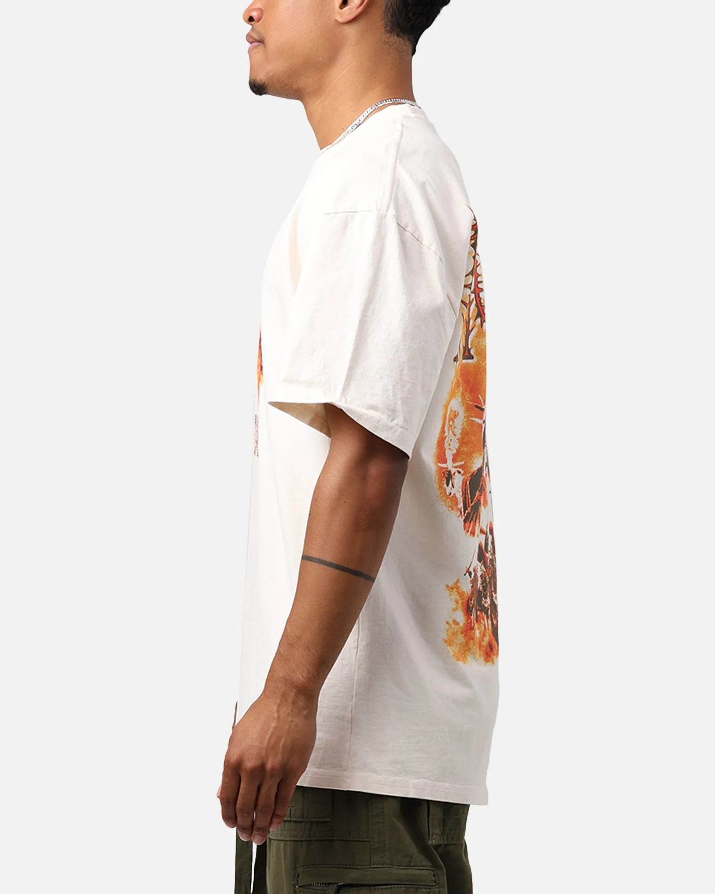 American Thrift X Lord Of The Rings Mordor Heavyweight T-Shirt Off White sold by Culture Kings product image thumbnail 5