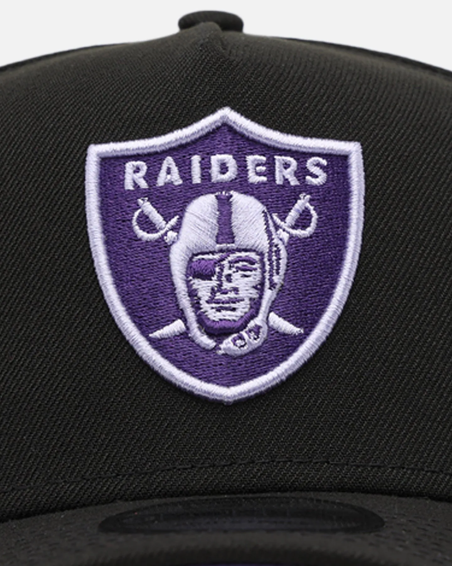 New Era Las Vegas Raiders 'Purple Haze' 9FORTY A-Frame Snapback Black/Purple sold by Culture Kings product image thumbnail 5