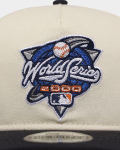 New Era New York Yankees '2000s World Series Through The Decades' 2000 World Series Golfer Snapback Chrome White sold by Culture Kings