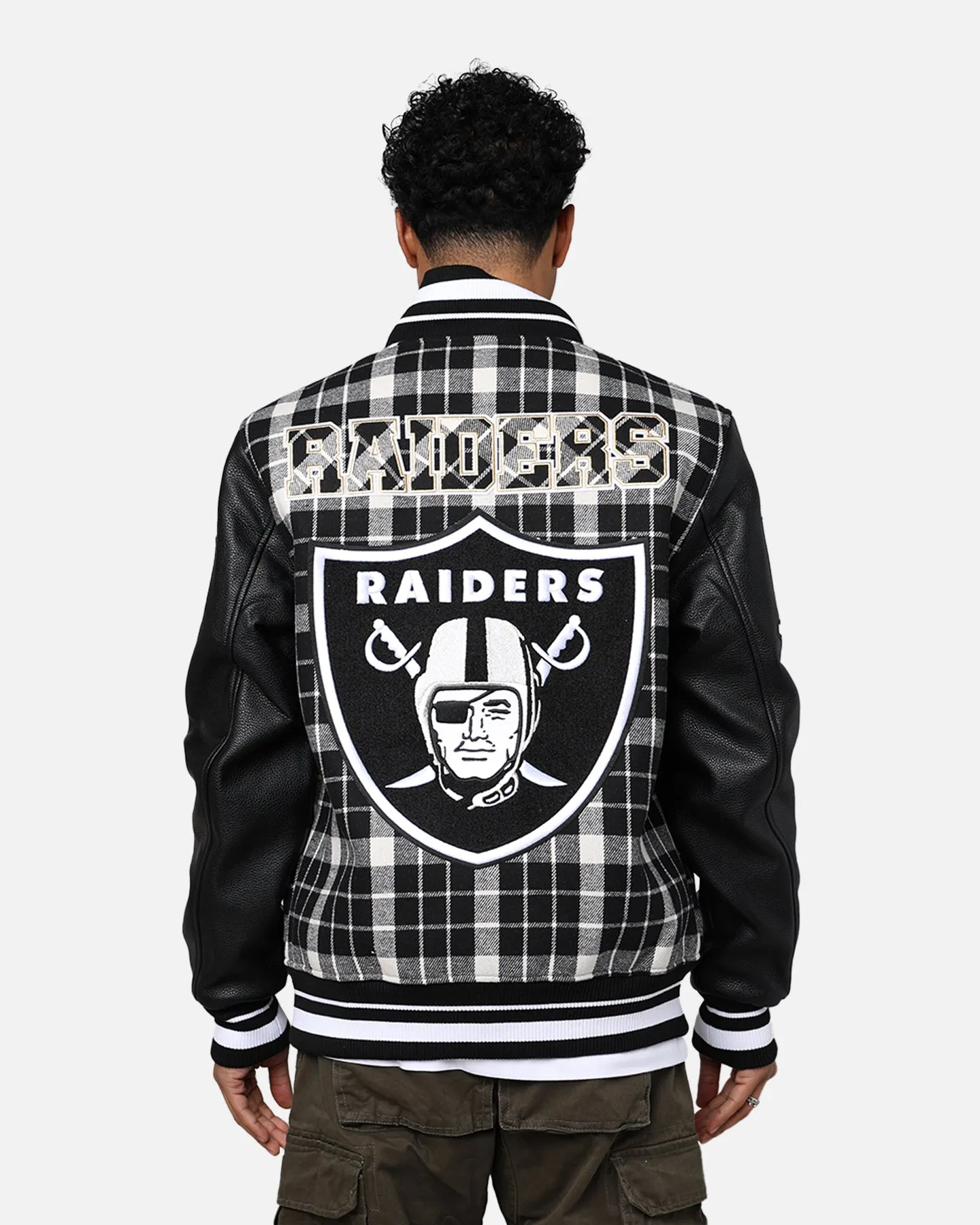 Pro Standard Las Vegas Raiders Pro Prep Plaid Jacket White/Black sold by Culture Kings product image thumbnail 5