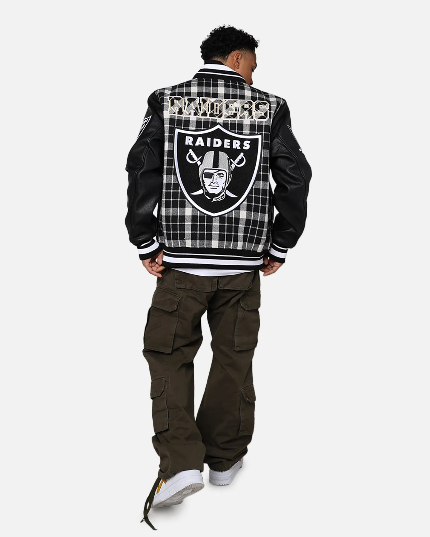 Pro Standard Las Vegas Raiders Pro Prep Plaid Jacket White/Black sold by Culture Kings product image thumbnail 3