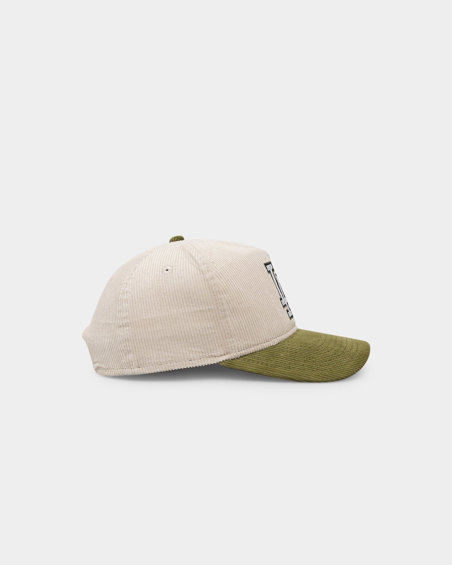 New Era Los Angeles Dodgers 'Dusty Olive' Corduroy Golfer Snapback Green Med sold by Culture Kings product image thumbnail 3