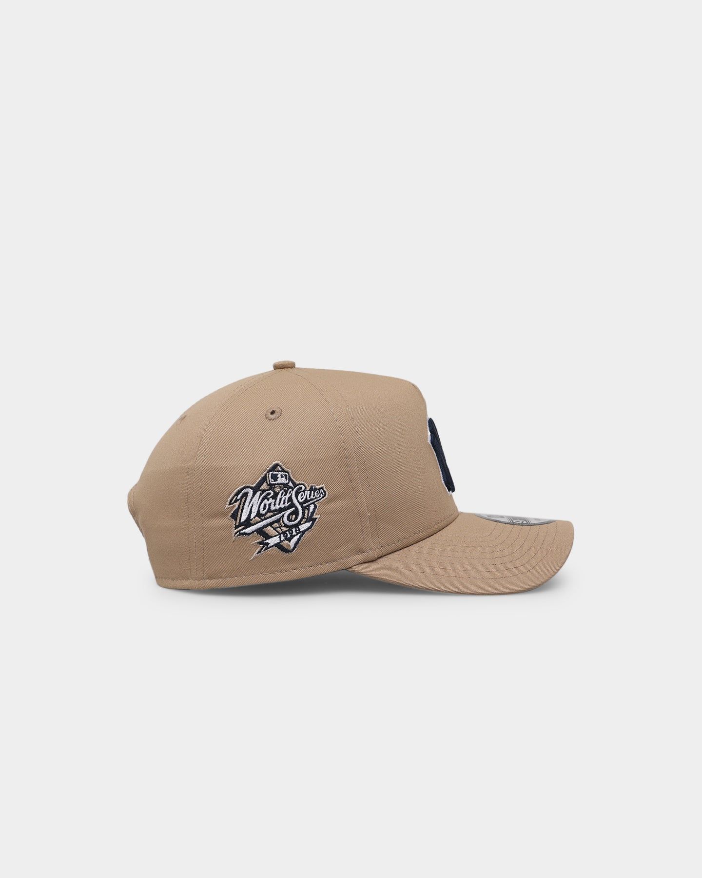 New Era New York Yankees 9FORTY A-Frame Snapback Light Beige sold by Culture Kings product image thumbnail 3