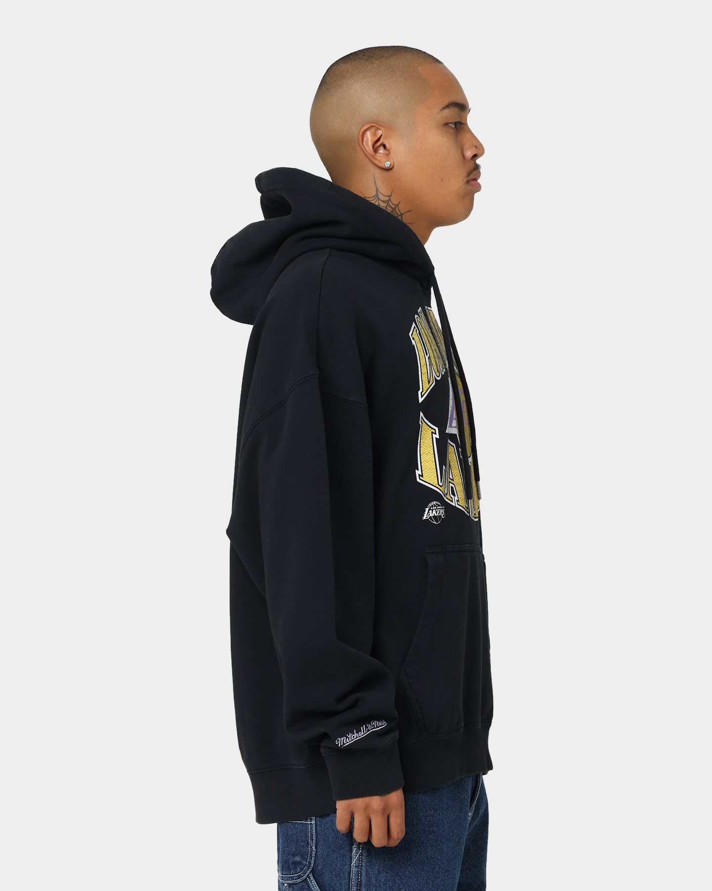 Mitchell & Ness Los Angeles Lakers Point Guard Hoodie Faded Black sold by Culture Kings product image thumbnail 5