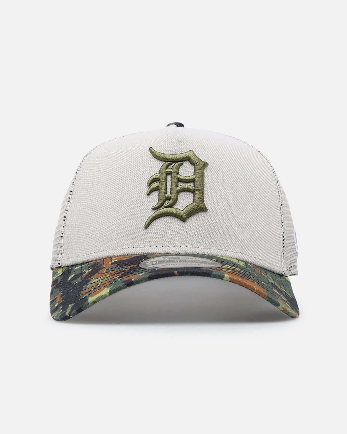 New Era Detroit Tigers "Camo Visor" 9FORTY A-Frame Trucker Snapback Stone/Olive sold by Culture Kings