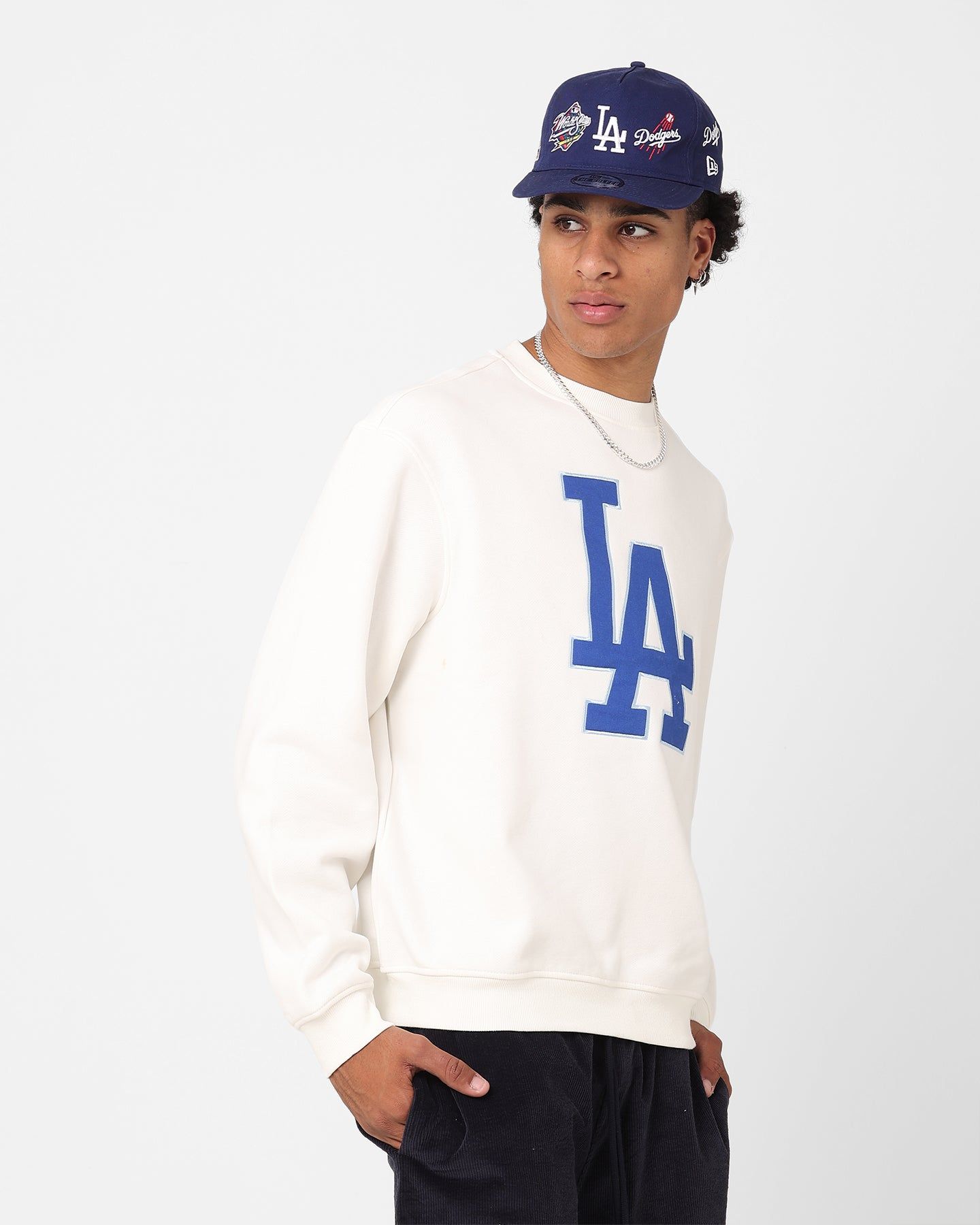 Majestic Athletic Los Angeles Dodgers Logo Applique Crewneck Vintage White sold by Culture Kings product image thumbnail 5