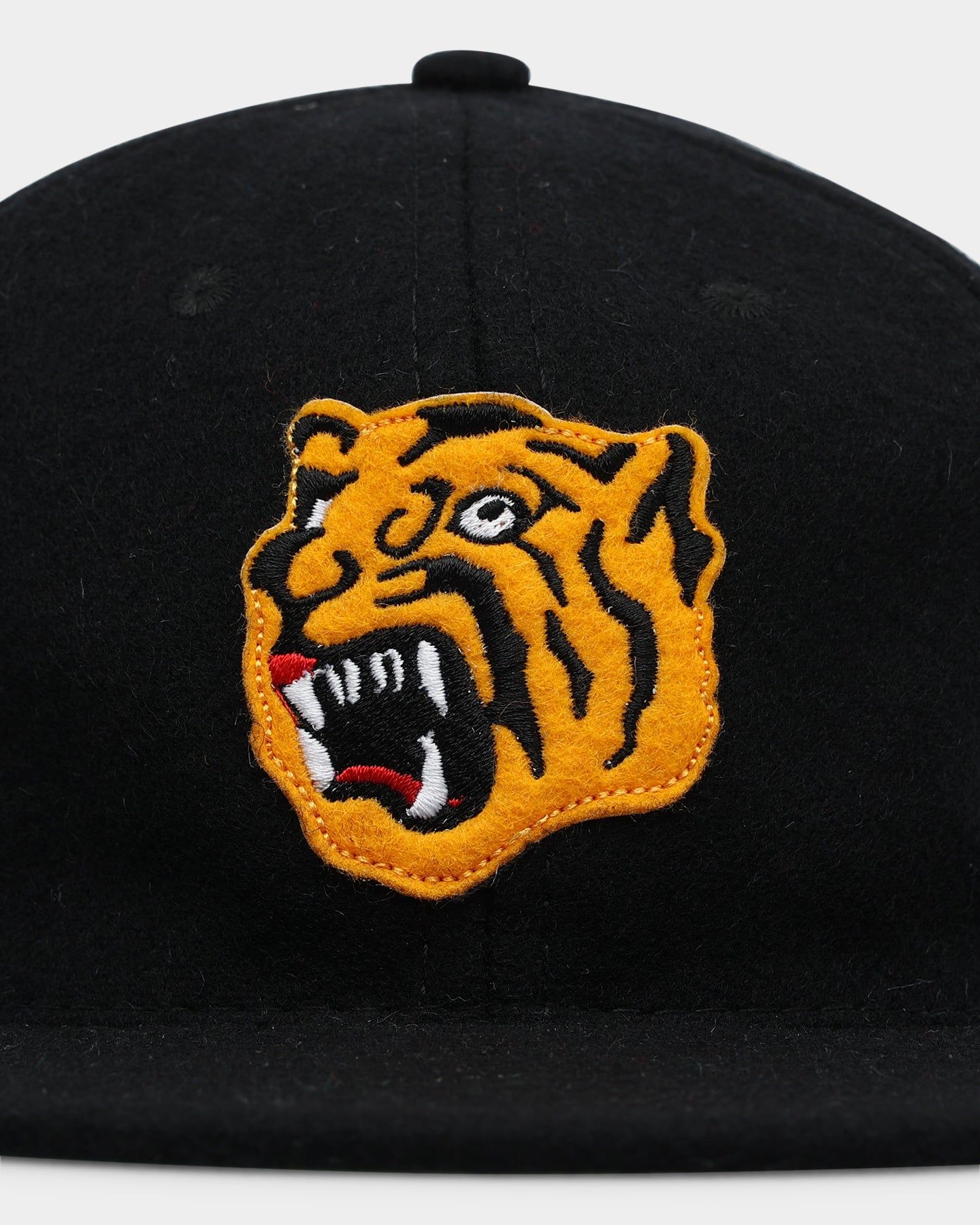 OSAKA TIGERS sold by Culture Kings product image thumbnail 5