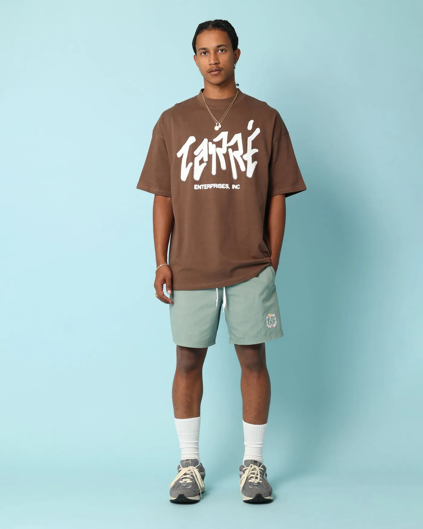 Carré Club Carré Shorts Green sold by Culture Kings product image thumbnail 2