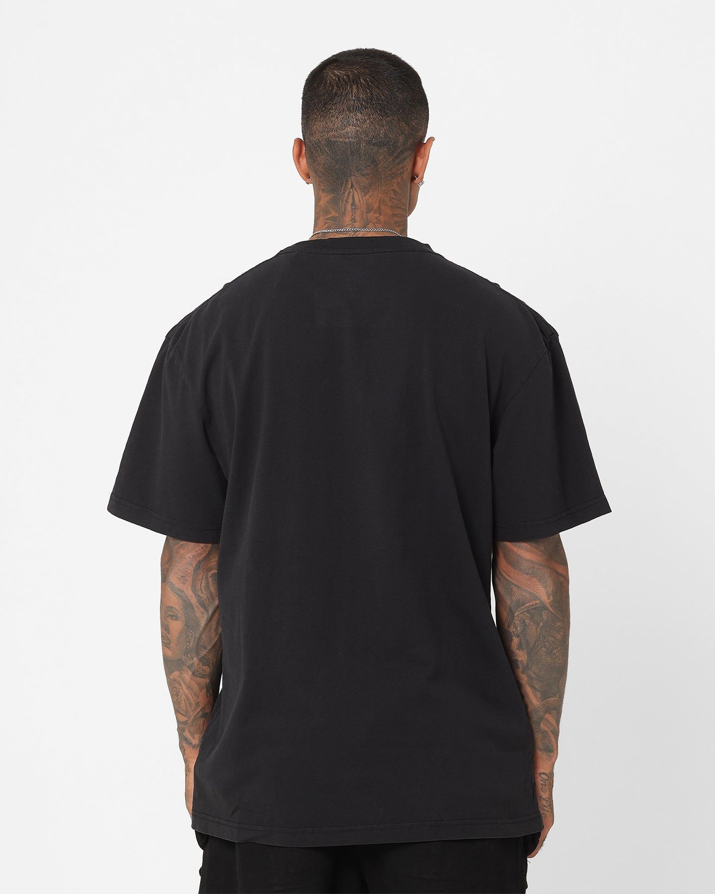 Mitchell & Ness Los Angeles Lakers Logo Lightning T-Shirt Black sold by Culture Kings product image thumbnail 4