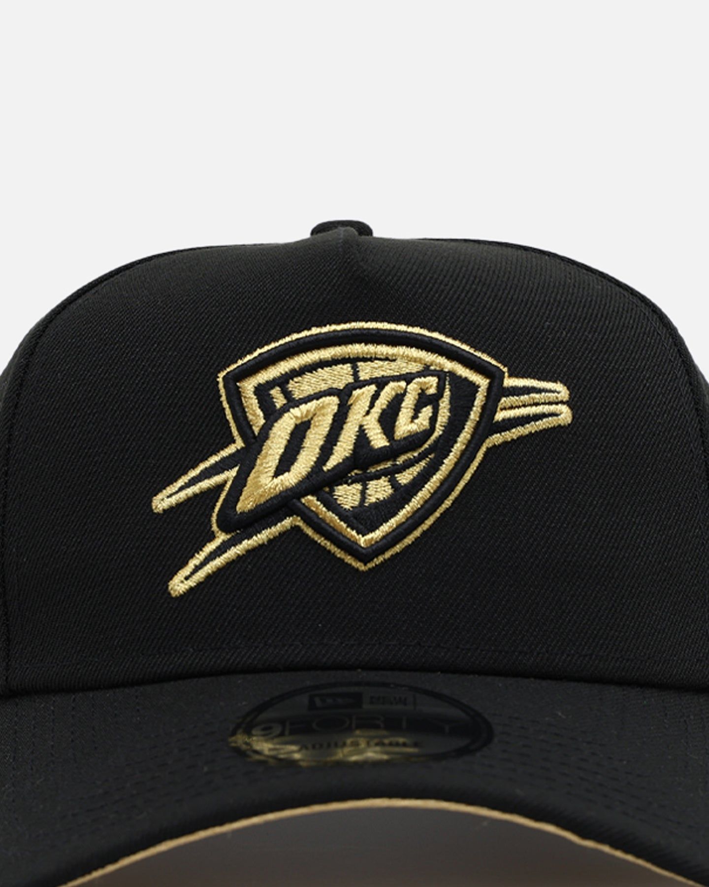 New Era Oklahoma City Thunder 'NBA Gold Links' 9FORTY A-Frame Snapback Black/Gold sold by Culture Kings product image thumbnail 5