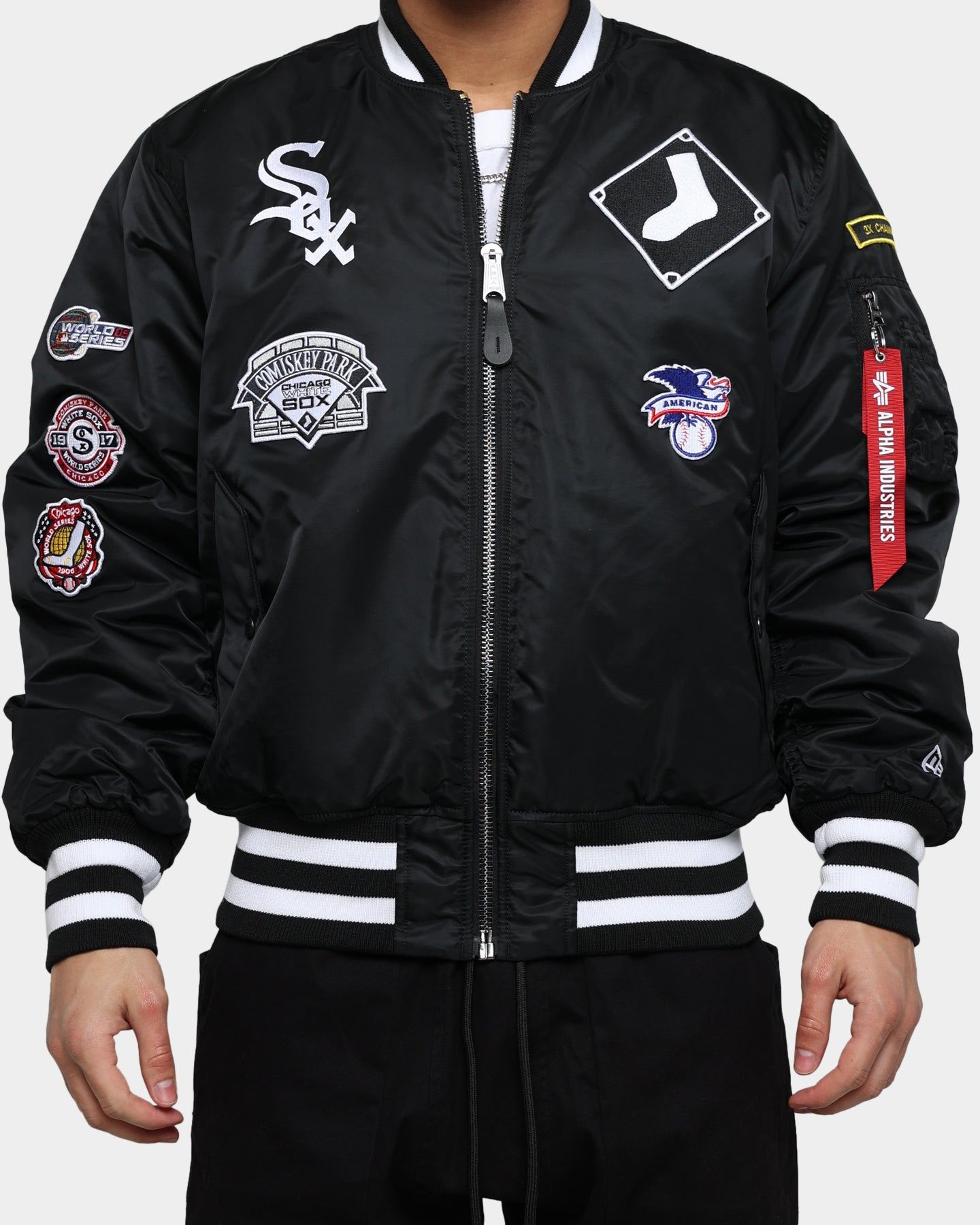 New Era X Alpha Series X MLB Chicago White Sox MA-1 Bomber Jacket Black sold by Culture Kings product image thumbnail 4