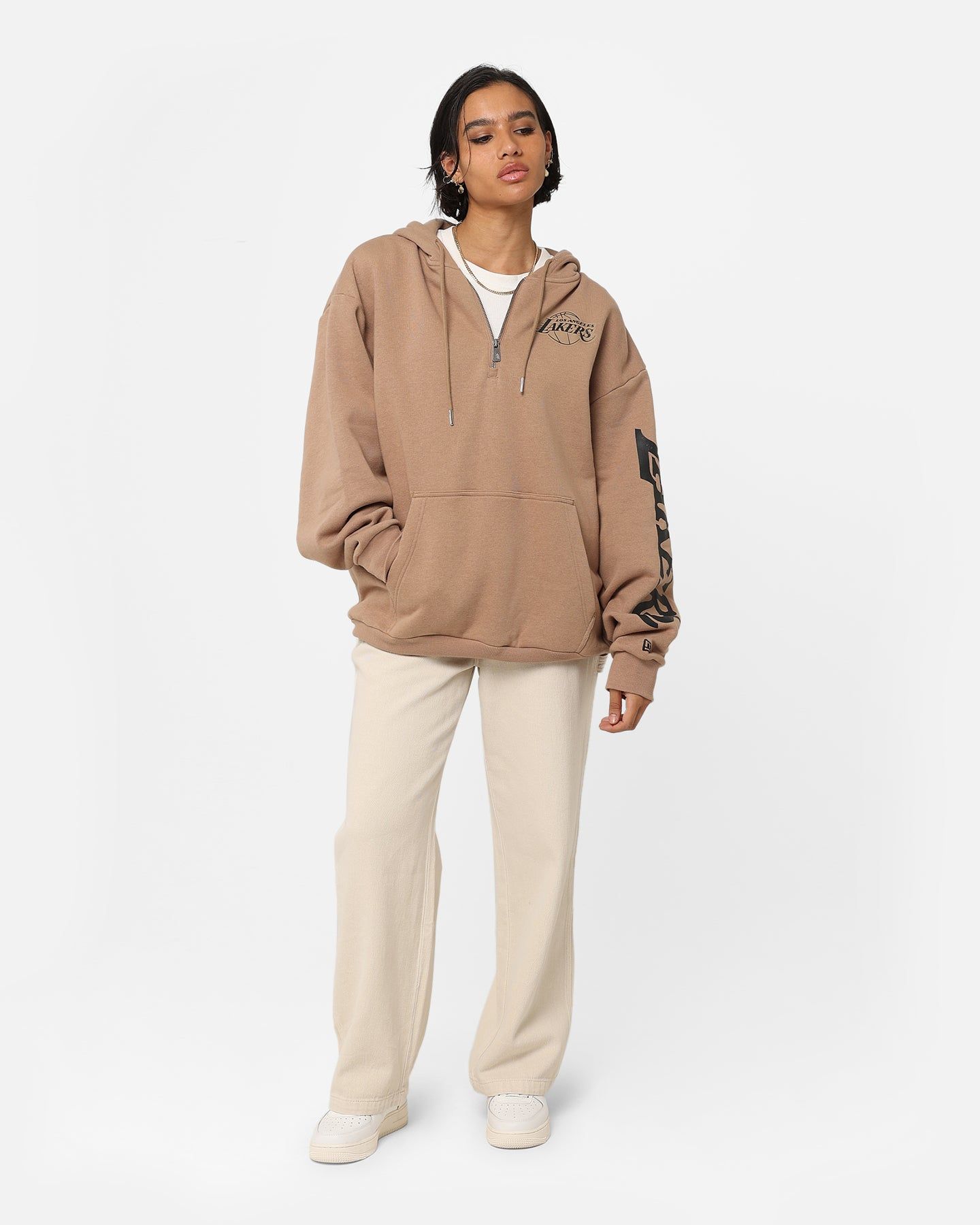 New Era Los Angeles Lakers Quarter Zip Sleeve Script Hoodie Khaki/Black sold by Culture Kings product image thumbnail 2