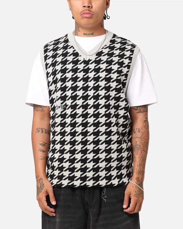 Students Golf Layne Houndstooth Sweater Vest Grey sold by Culture Kings