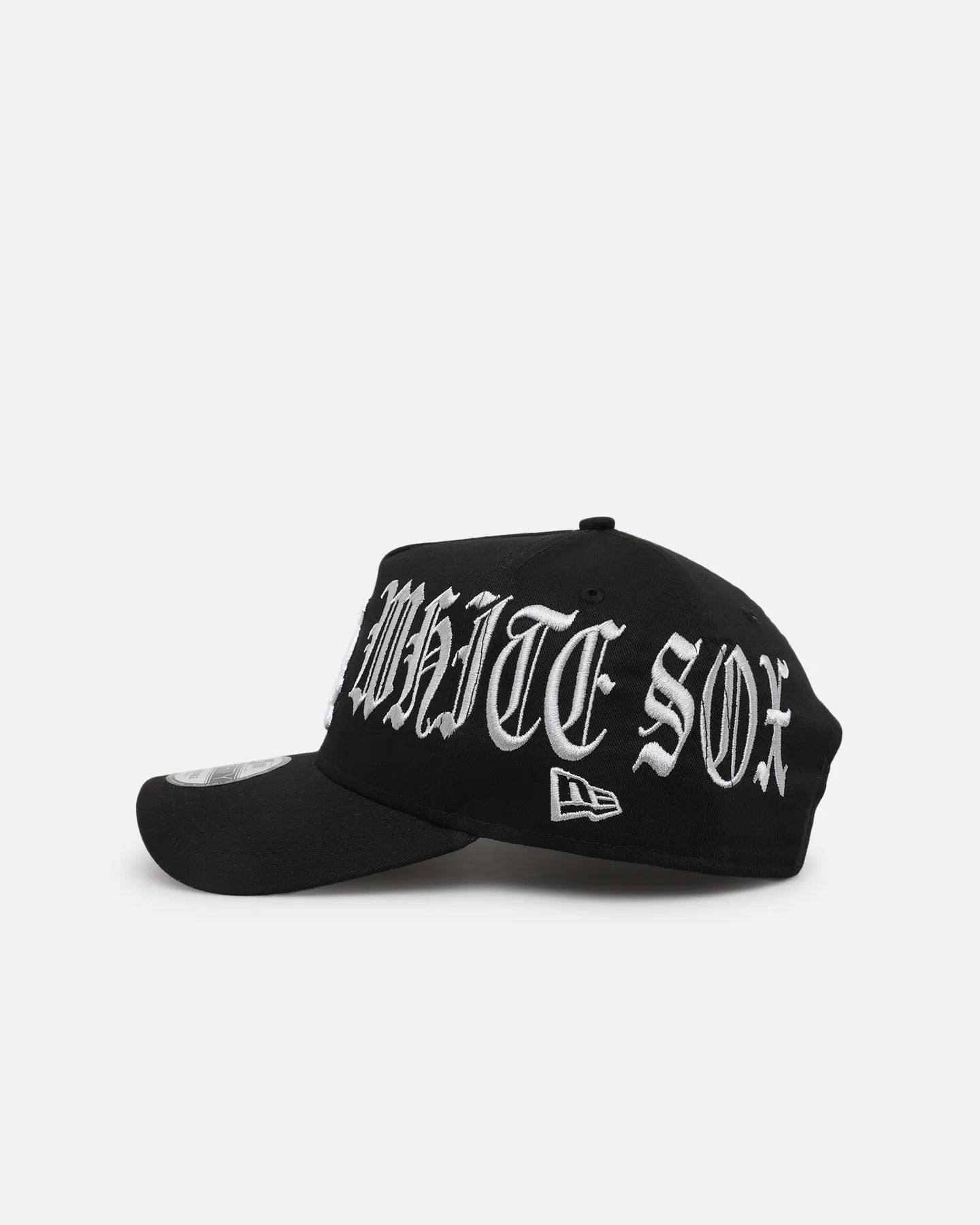 New Era Chicago White Sox 'Gothic Script' 9FORTY A-Frame Snapback Black/Grey sold by Culture Kings product image thumbnail 4
