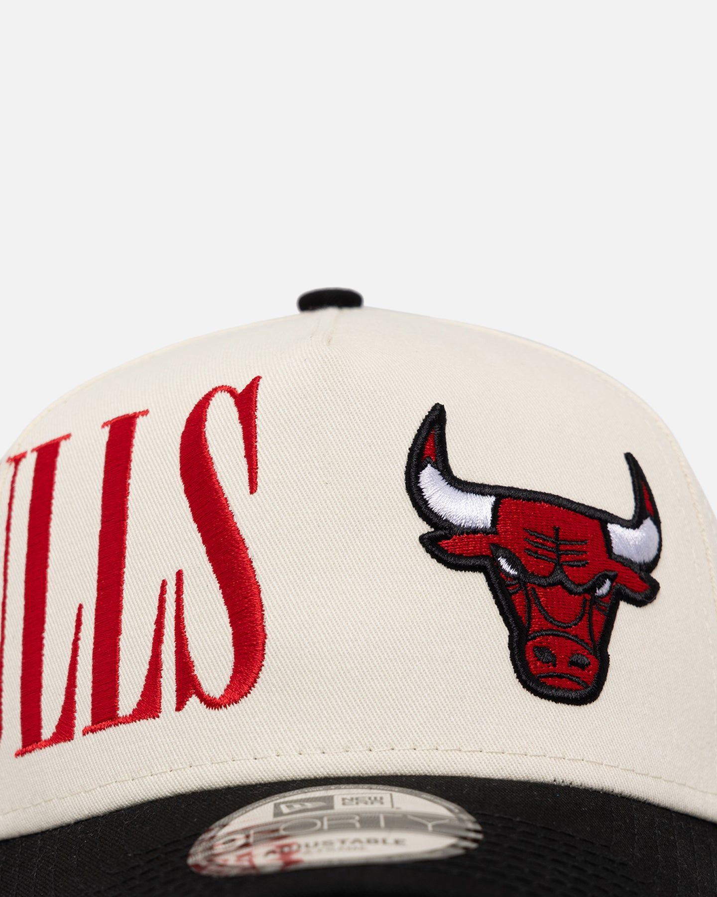 New Era Chicago Bulls 'Tall Text' 9FORTY A-Frame Snapback Chrome White/OTC sold by Culture Kings product image thumbnail 5