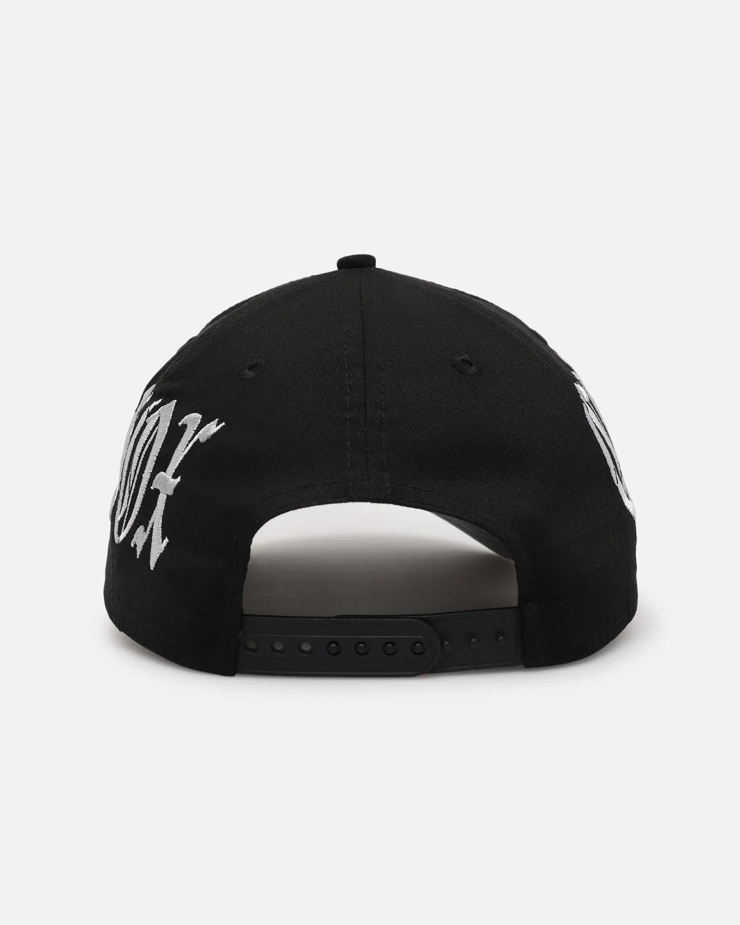 New Era Chicago White Sox 'Gothic Script' 9FORTY A-Frame Snapback Black/Grey sold by Culture Kings product image thumbnail 2