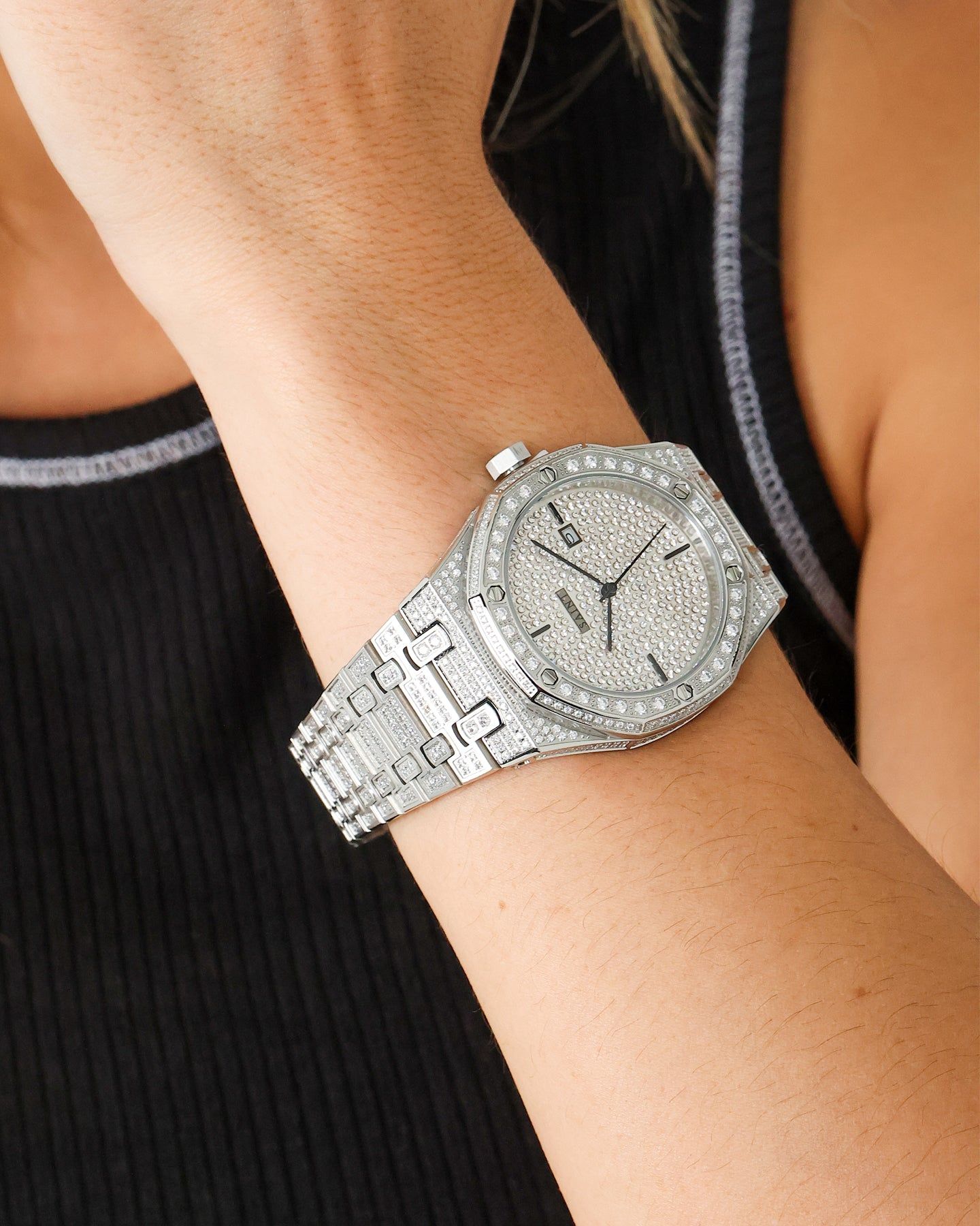 Saint Morta Medio Premierre Watch Iced Silver sold by Culture Kings product image thumbnail 3