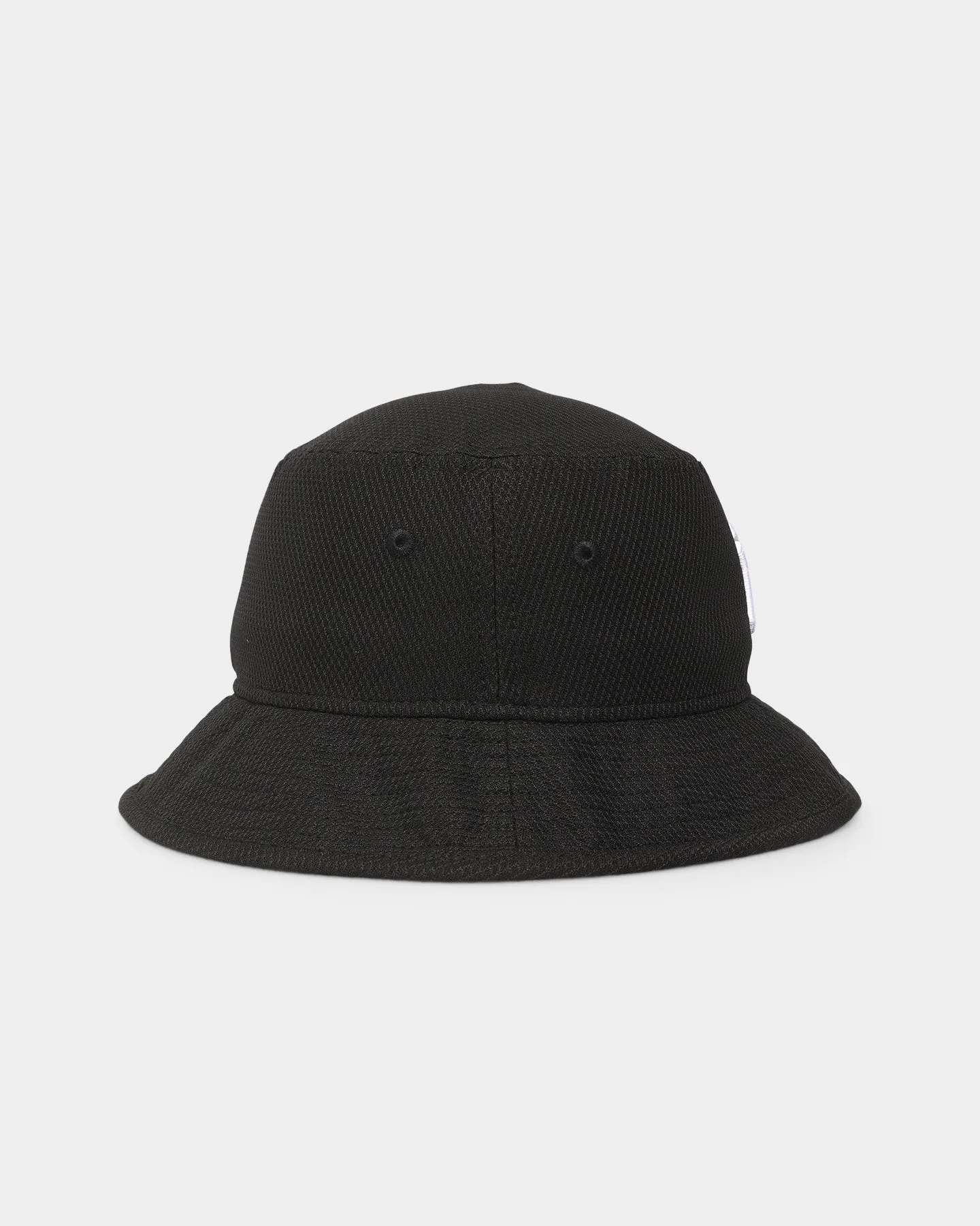 New Era New York Yankees Water Resistant Bucket Hat Black/Original Team Colours sold by Culture Kings product image thumbnail 5