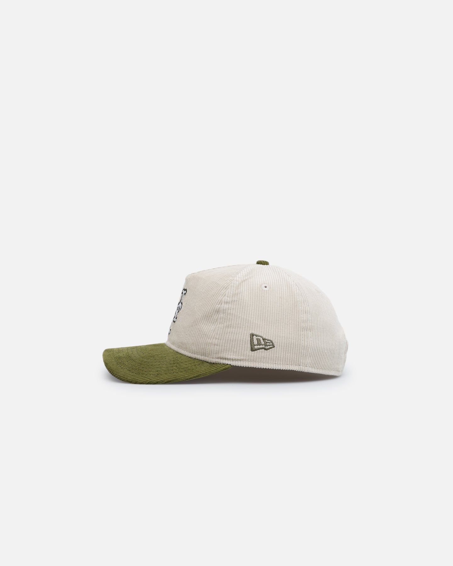 New Era New York Mets 'Dusty Olive Corduroy' Golfer Pre-Curved Snapback Green Med sold by Culture Kings product image thumbnail 4