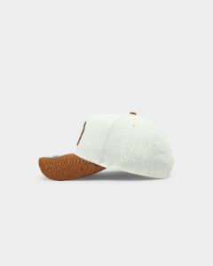New Era New York Yankees 'Toasted Peanut' 2-Tone 9FORTY A-Frame Snapback White sold by Culture Kings