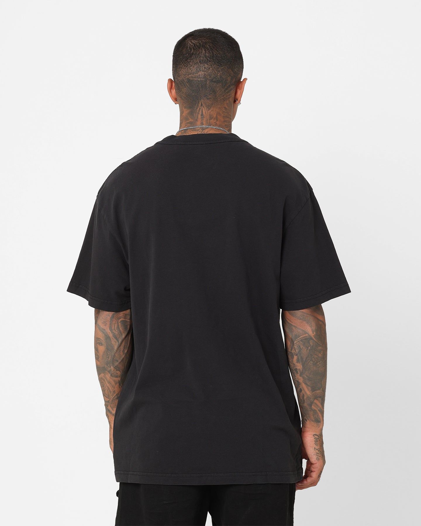 Mitchell & Ness Las Vegas Raiders Logo Lightning T-Shirt Black sold by Culture Kings product image thumbnail 4